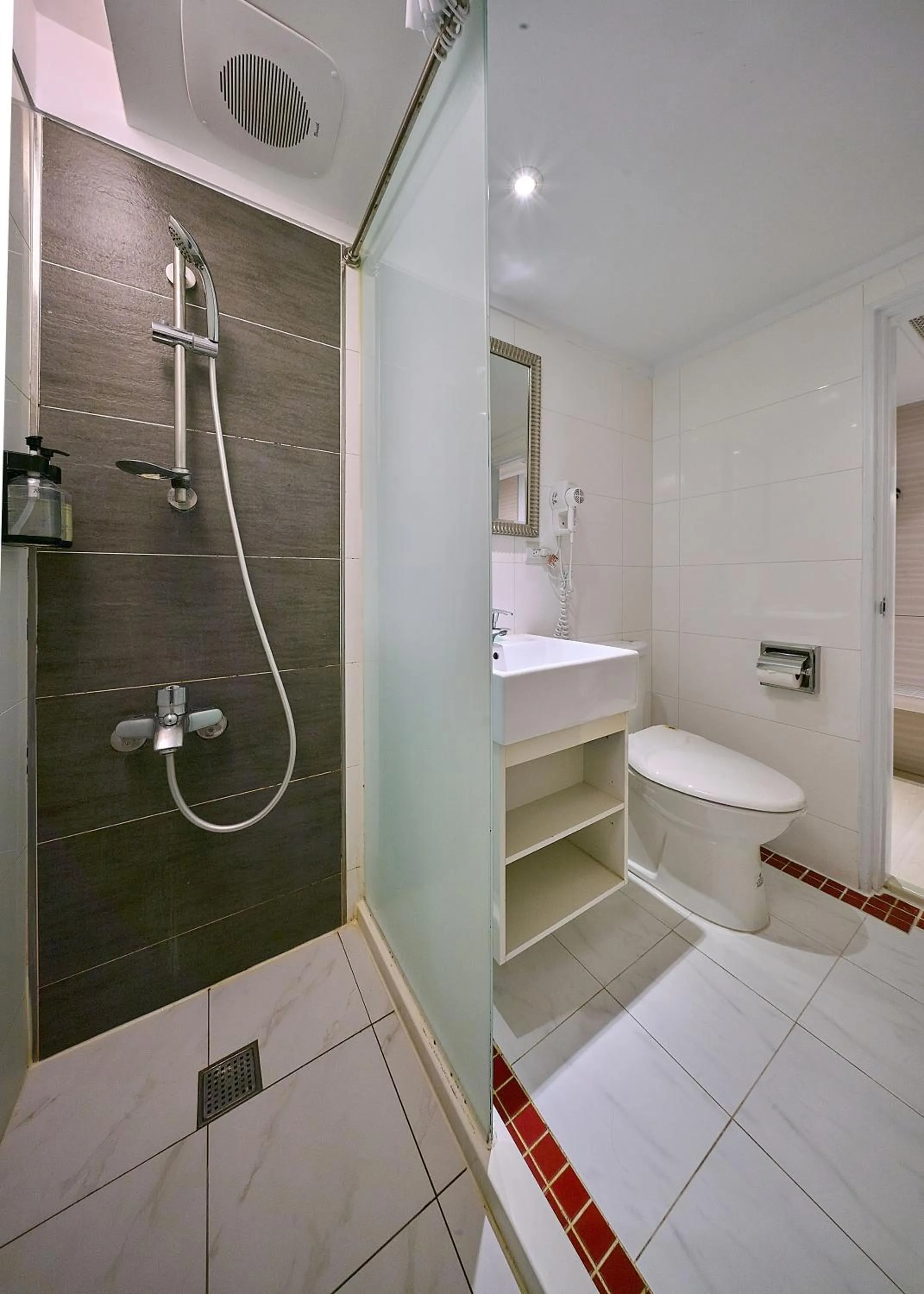 Bathroom in Golden Stone Hotel