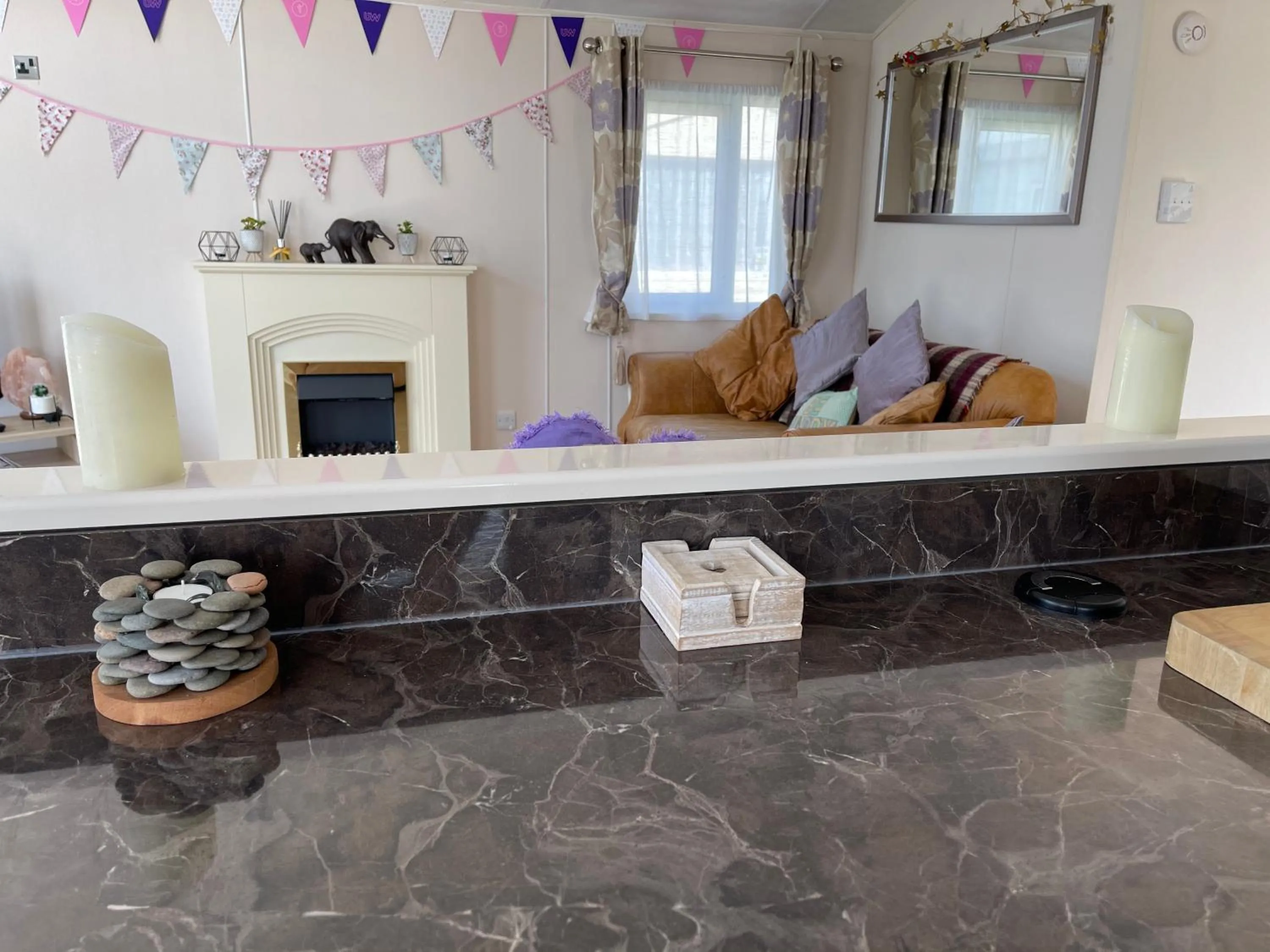 Living room in Romney Lodge