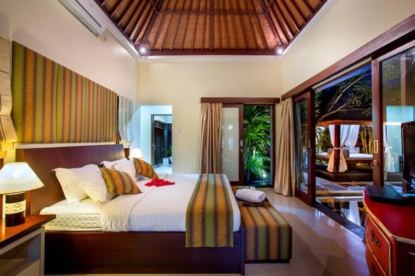 Bed in Tiga Samudra Villa