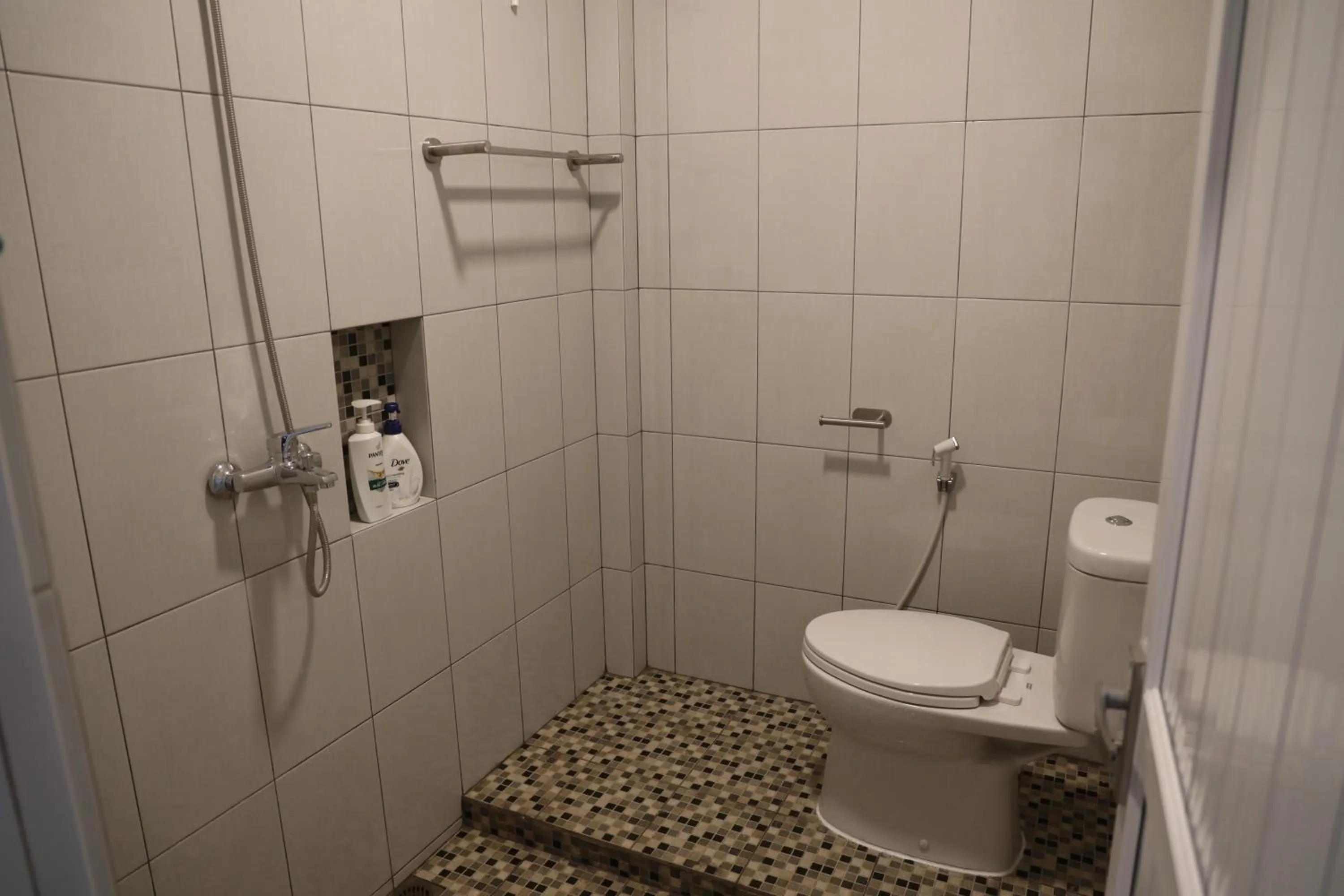 Toilet in Grace Wave Resort