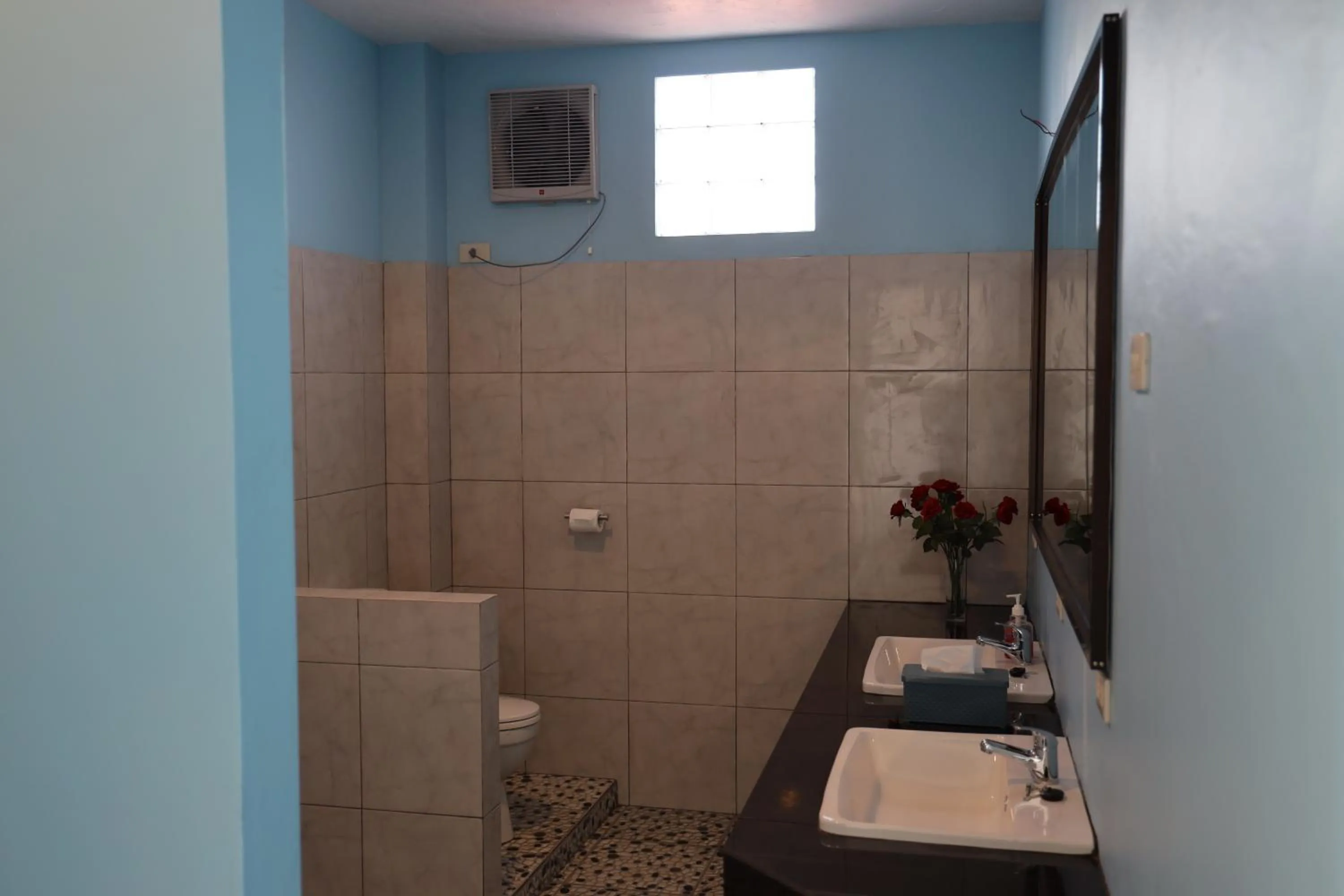 Shower in Grace Wave Resort