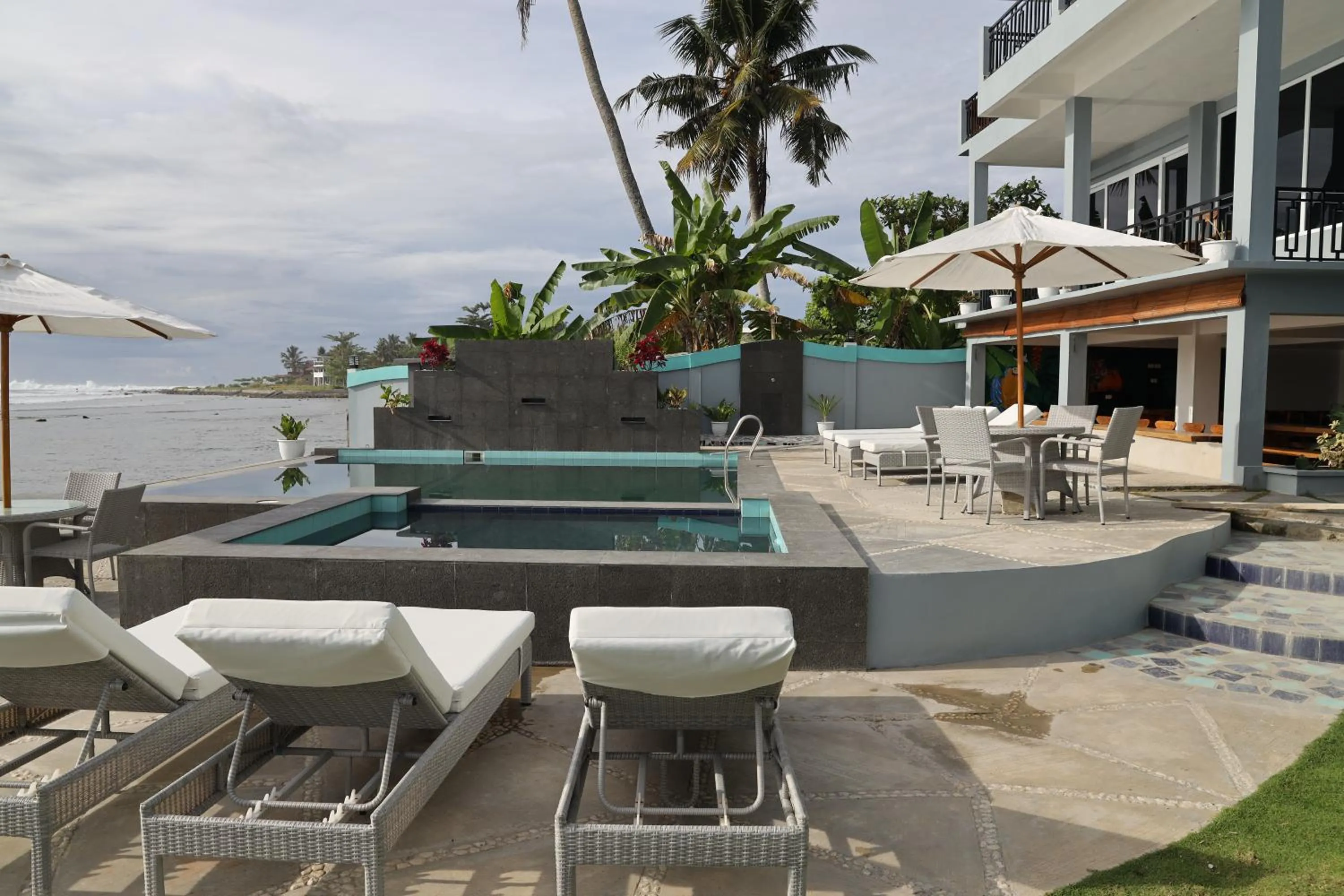 Swimming pool in Grace Wave Resort