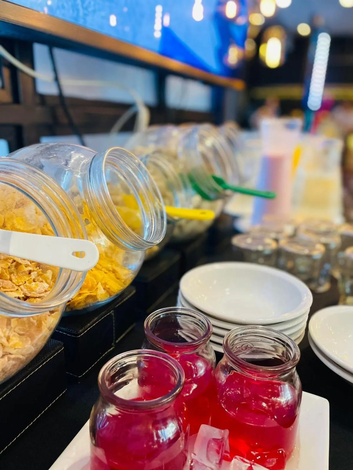 Buffet breakfast in Garden Park Hotel