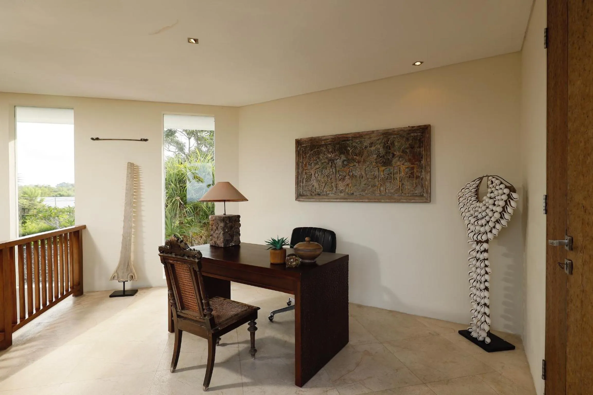 Business facilities in Villa Uma Nina by Nakula
