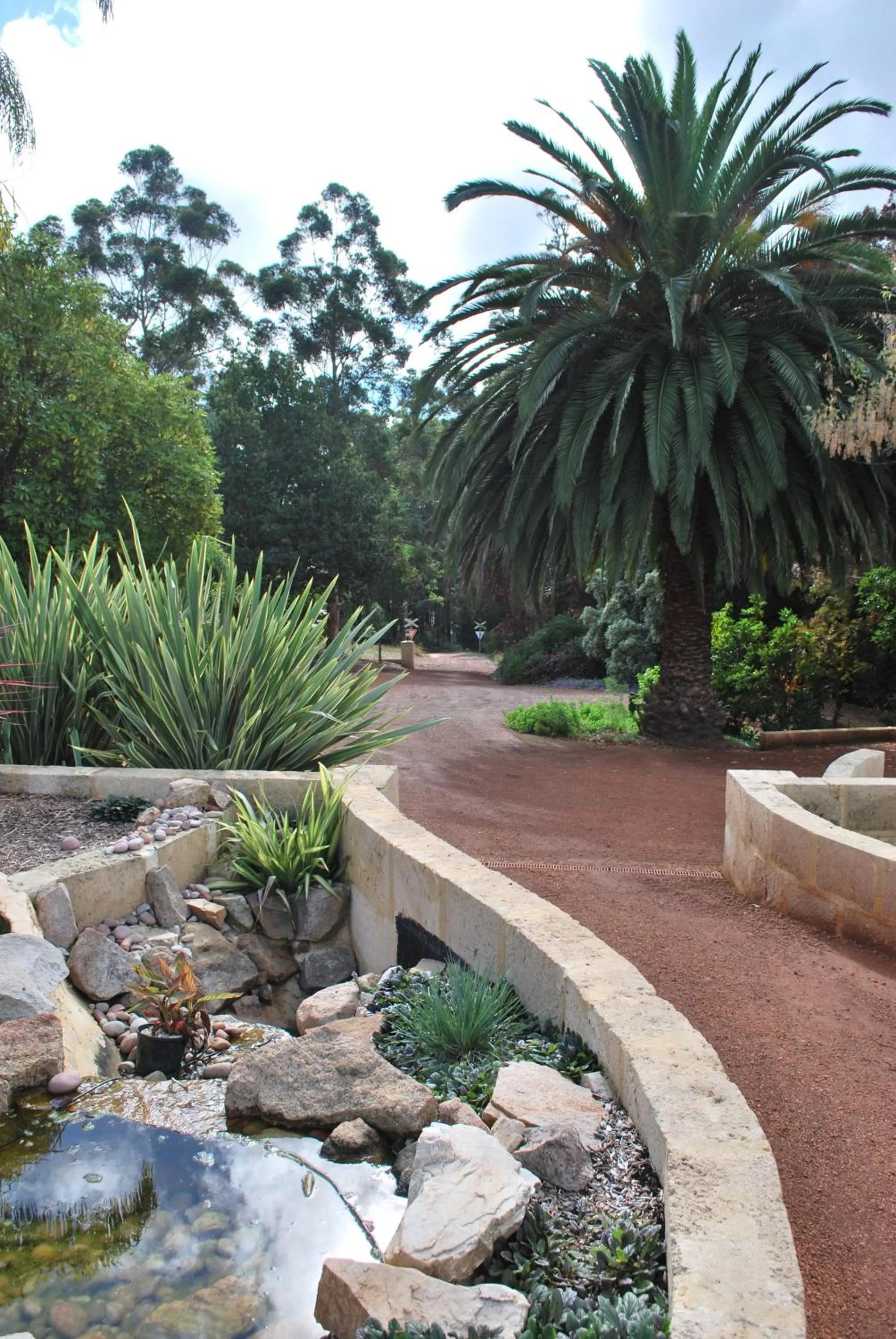 Facade/entrance in Forest Lodge Resort