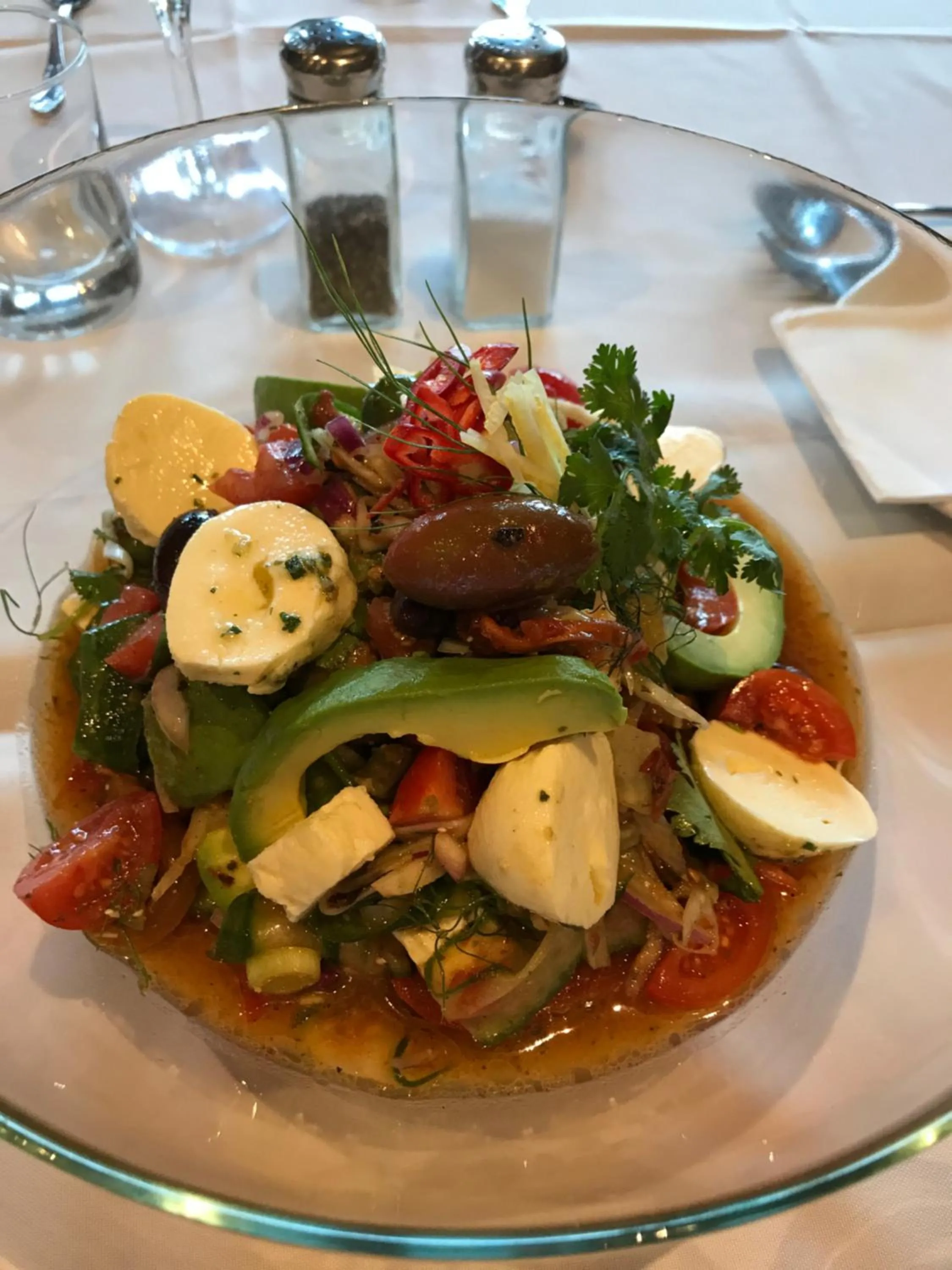 Restaurant/places to eat in Forest Lodge Resort