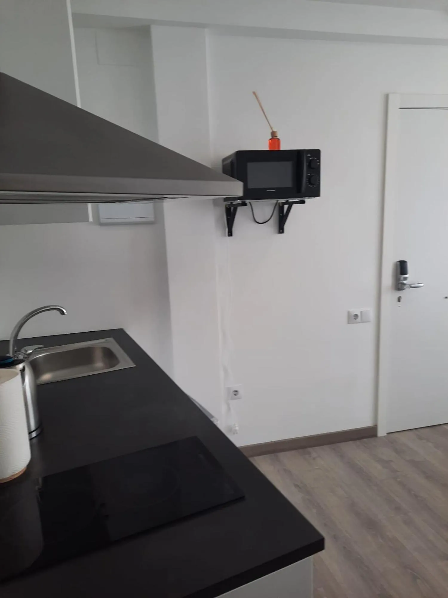 Kitchen or kitchenette in Apartaco Apartamentos