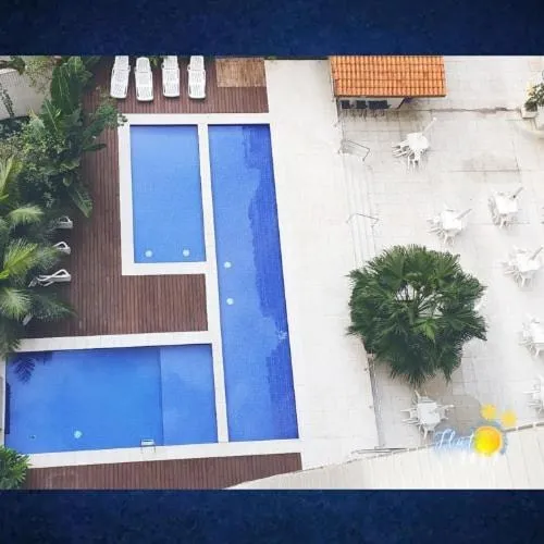 Swimming pool in Flat Capitania Varam