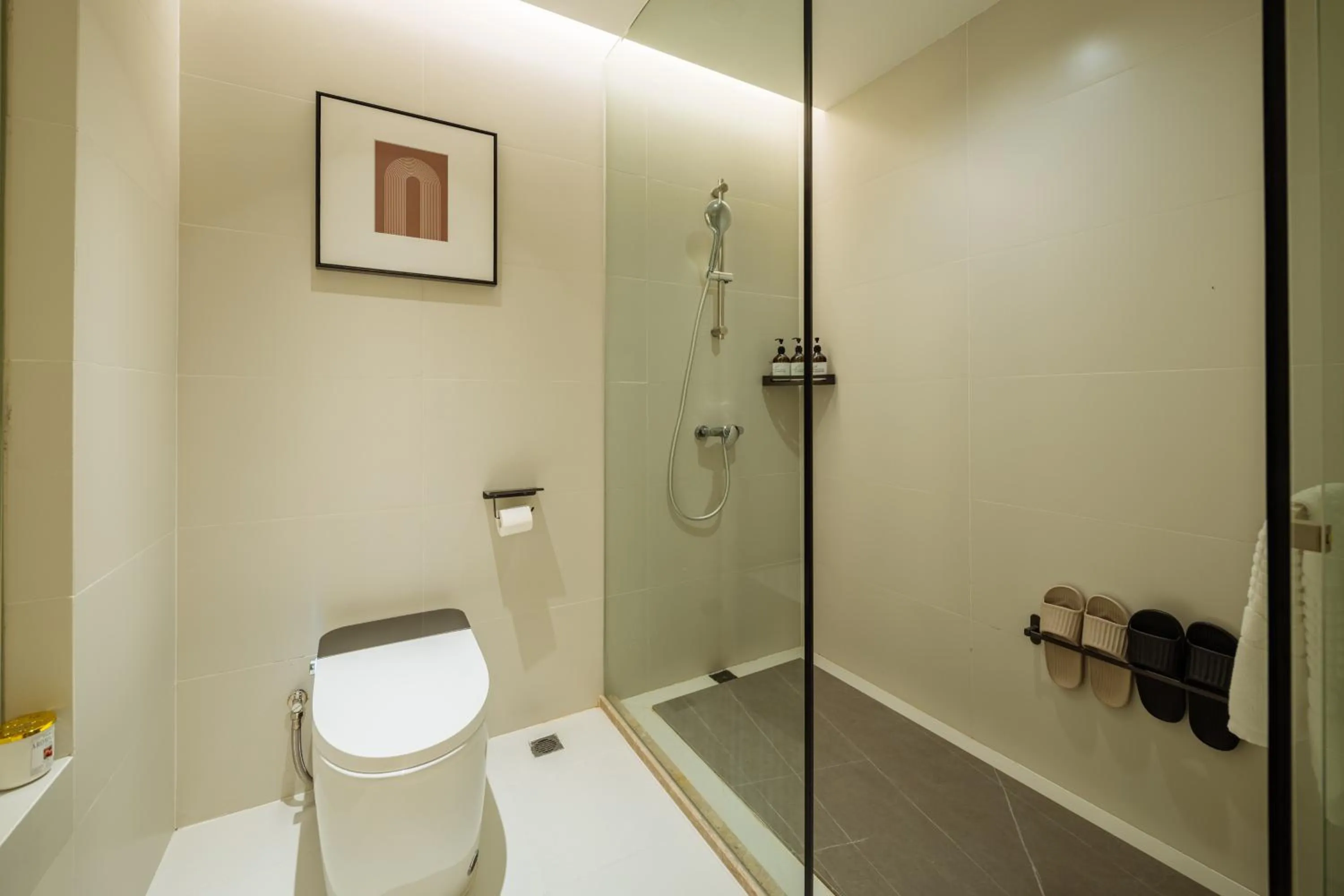 Shower in Old Street Yun Zhu Hotel