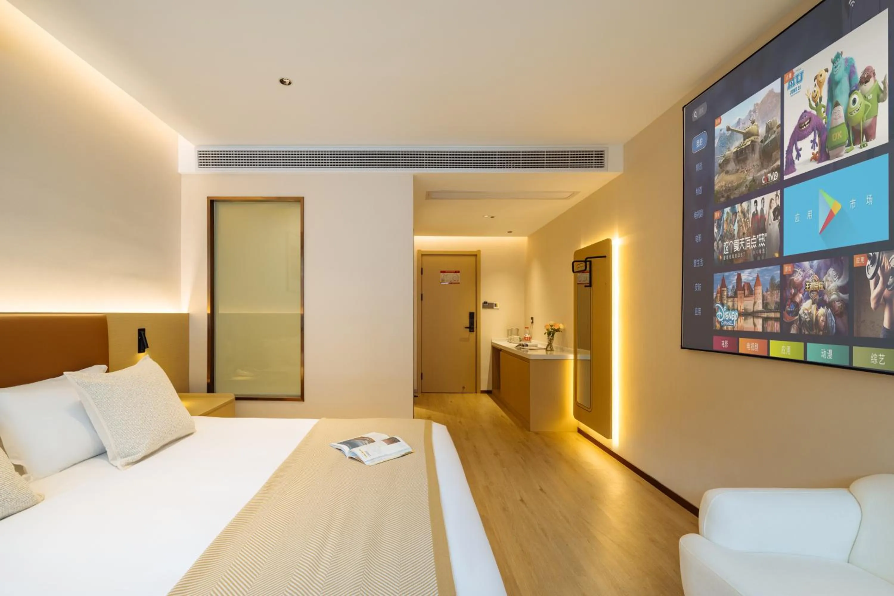 Bedroom, Bed in Old Street Yun Zhu Hotel