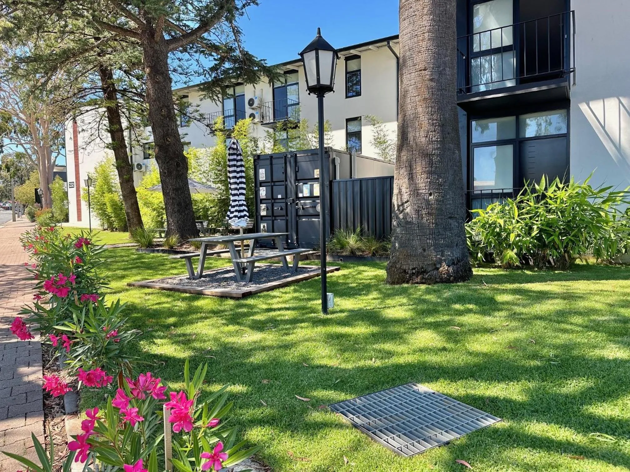 Garden in The Osmond Motel & Apartments
