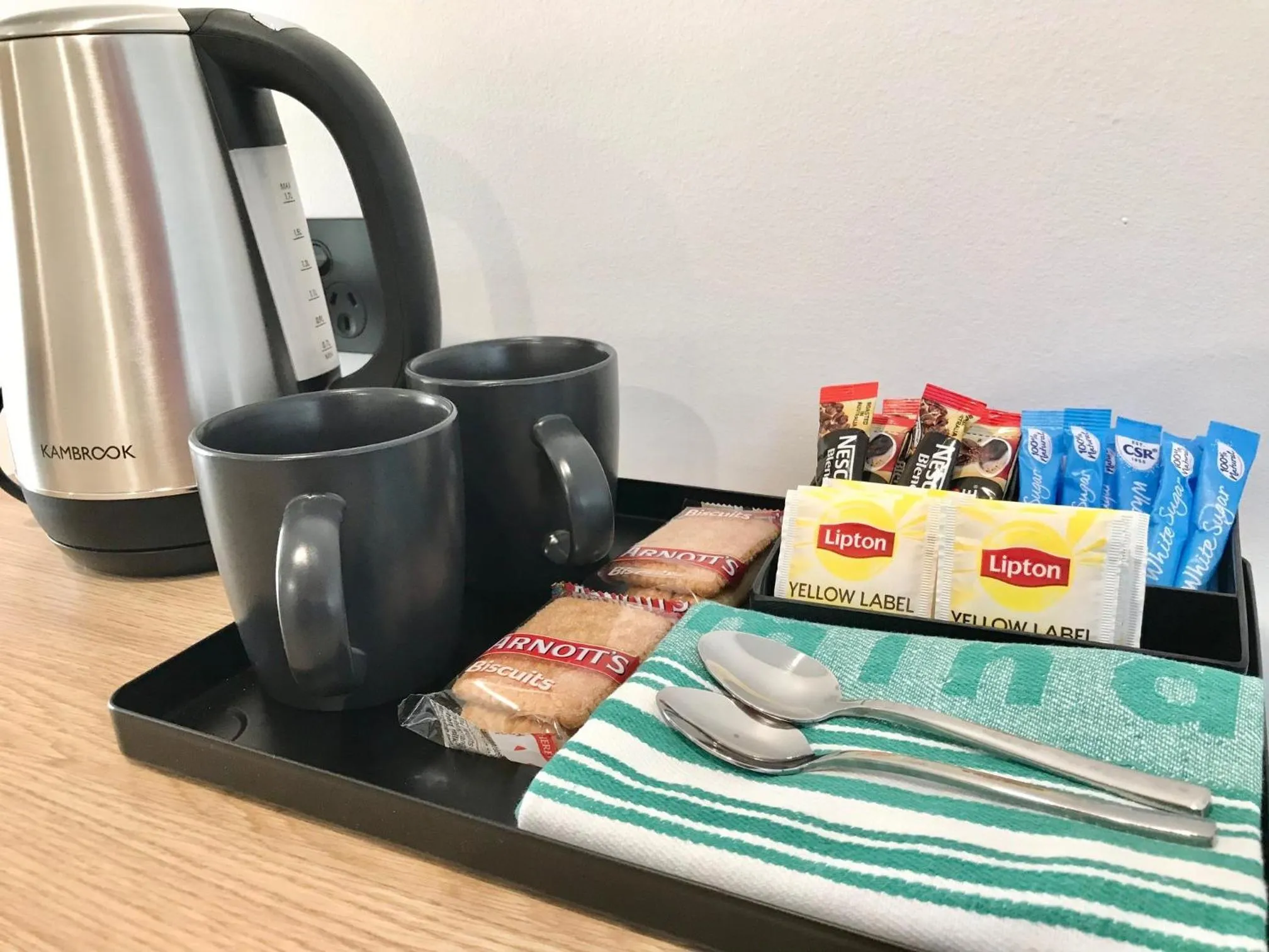 Coffee/tea facilities in The Osmond Motel & Apartments