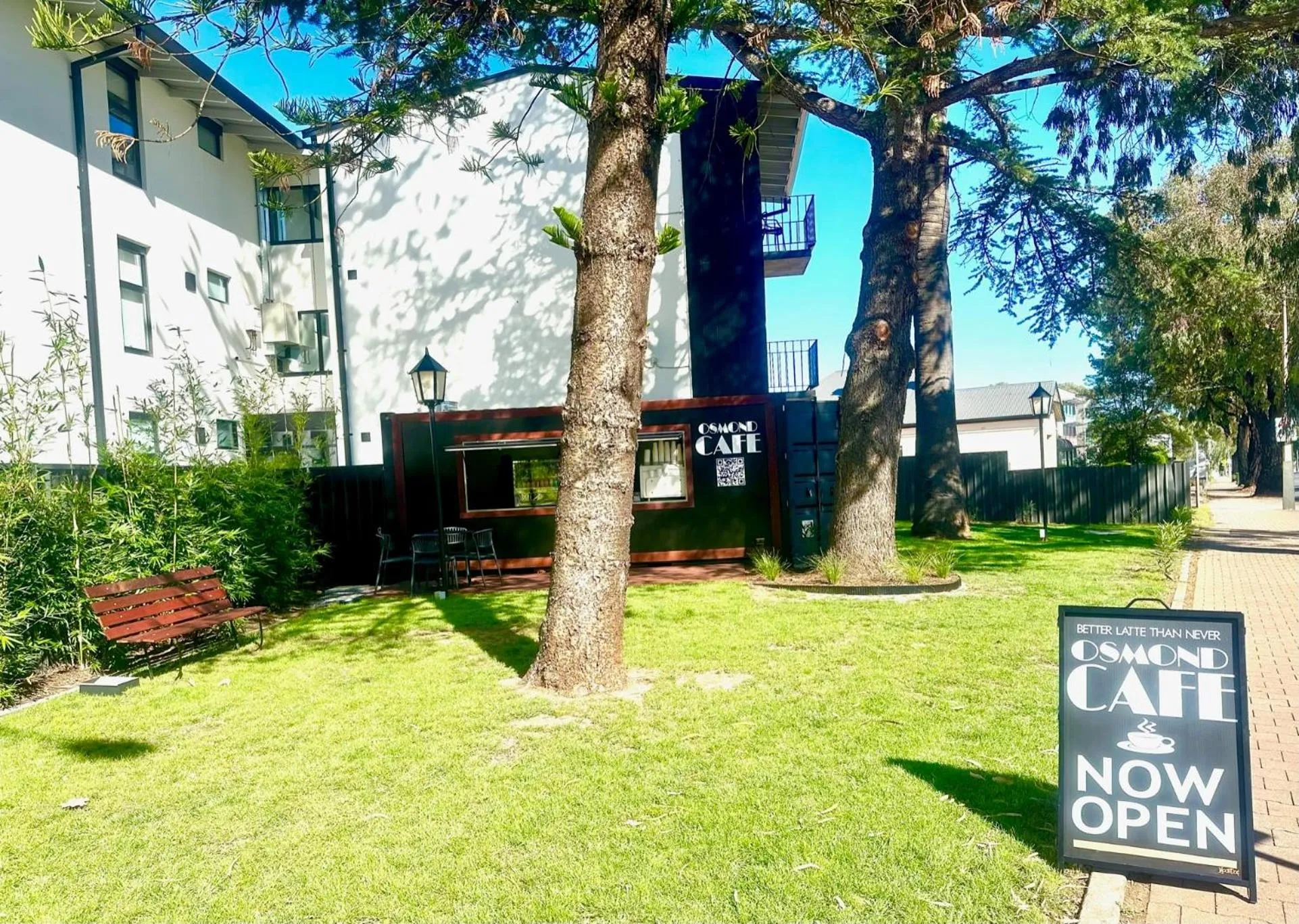 Restaurant/places to eat in The Osmond Motel & Apartments