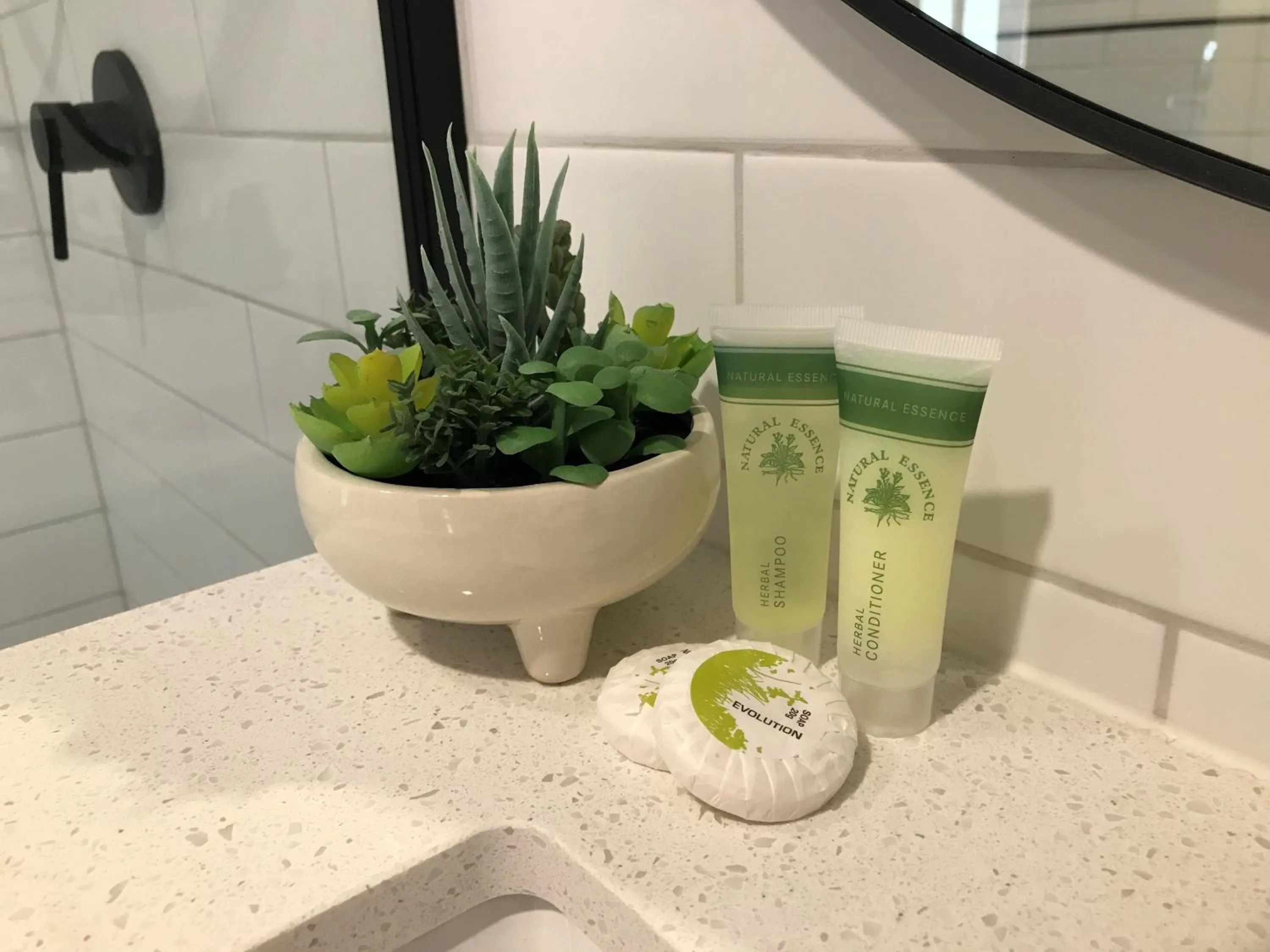Bathroom in The Osmond Motel & Apartments
