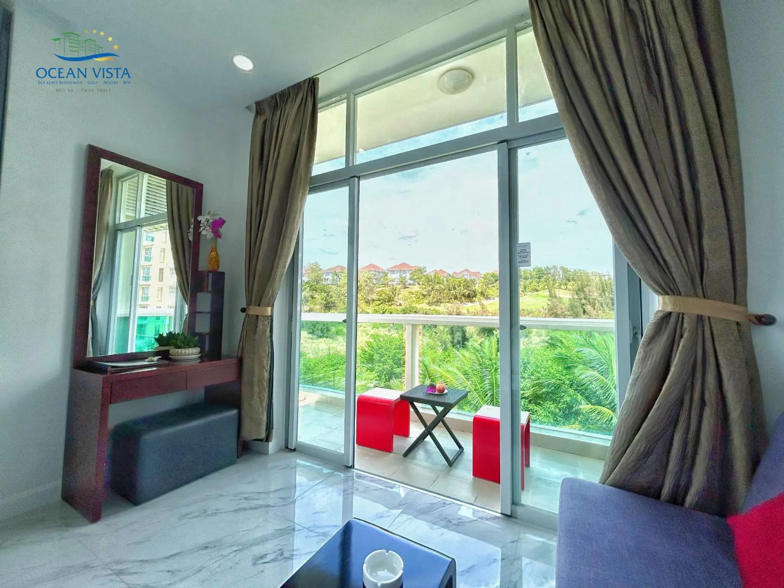 Studio with Garden View in Ocean Vista Studio with Garden View in Ocean Vista