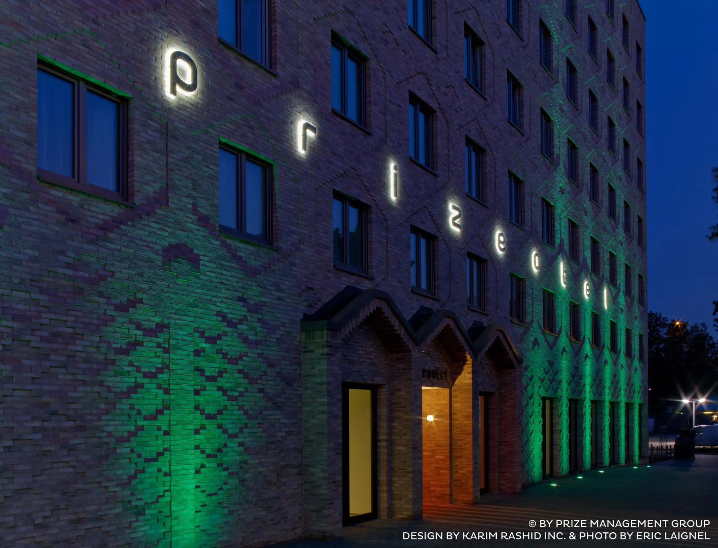 Facade/entrance in prizeotel Hamburg-City
