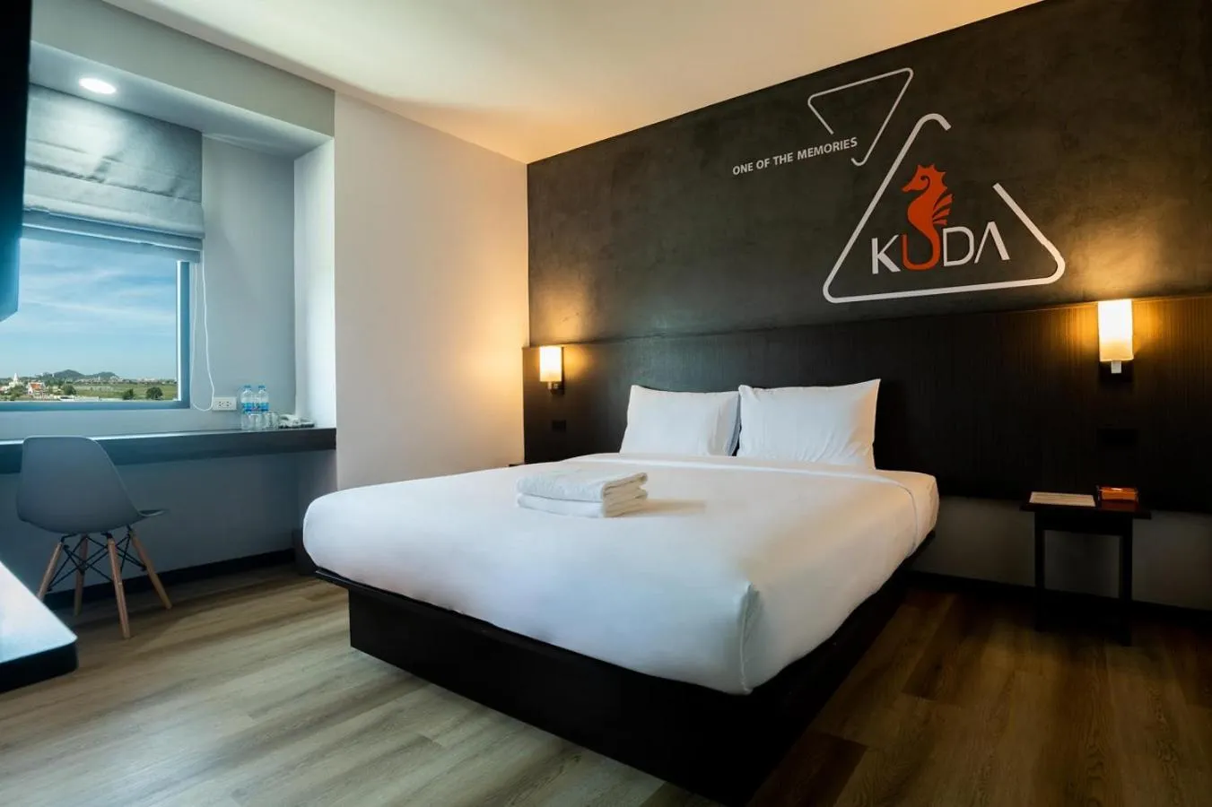 Bedroom, Bed in Kuda Asia Hotel Bang Saen