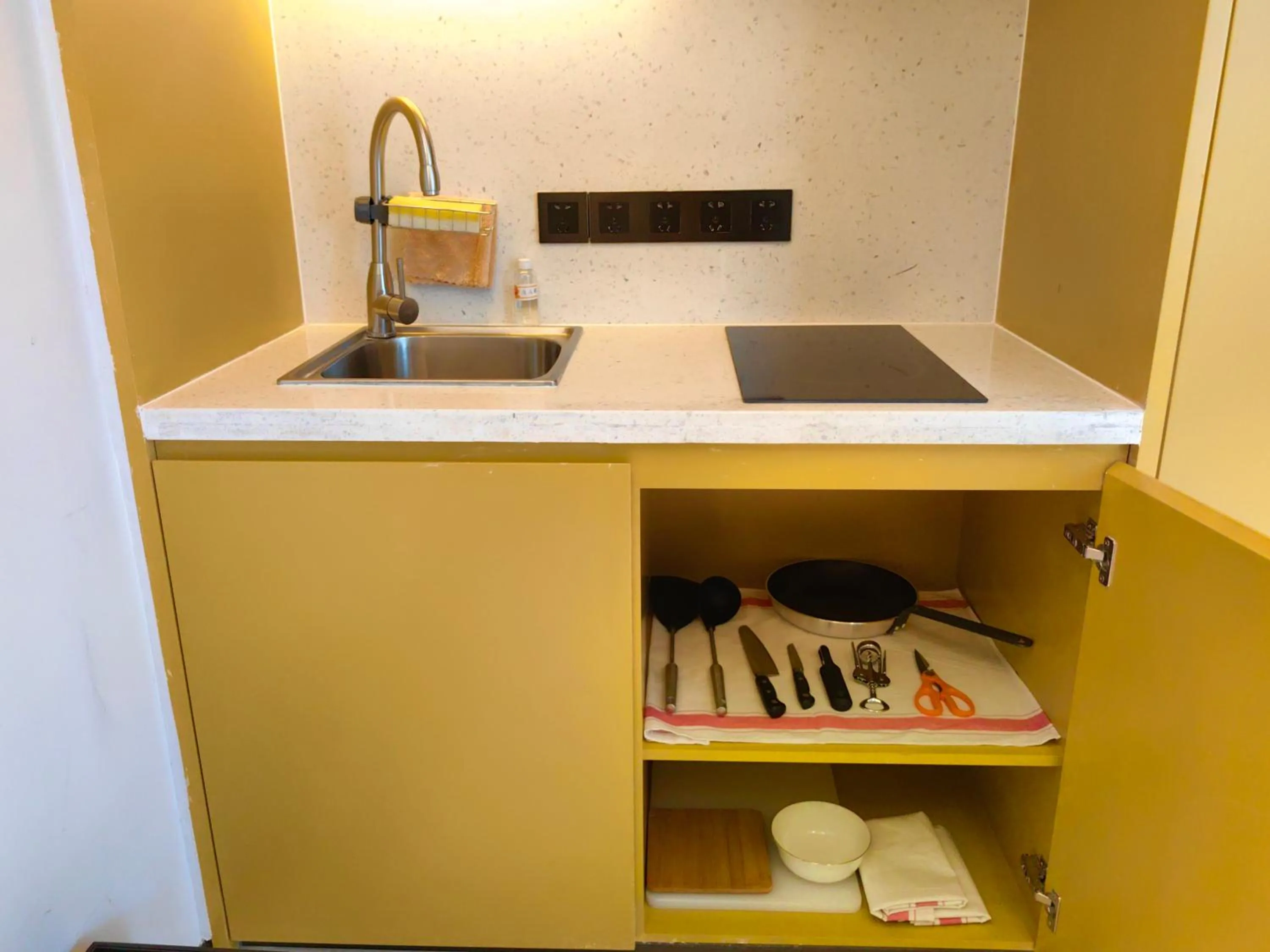 Kitchen or kitchenette in lyf Dayanta Xi'an by the Ascott Limited free gym & free park & free laundry room