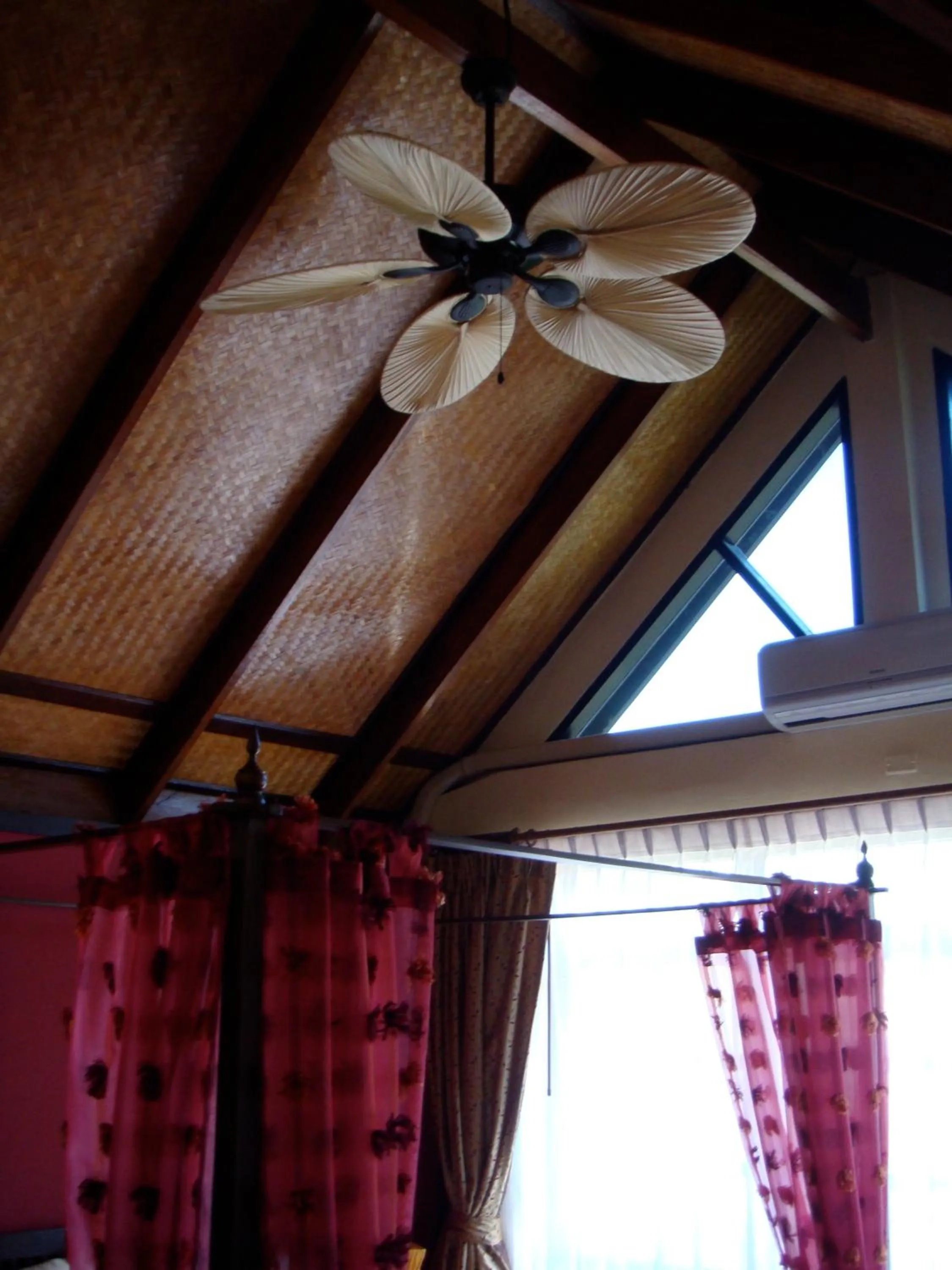 Bed in Sunset Apartment Phuket