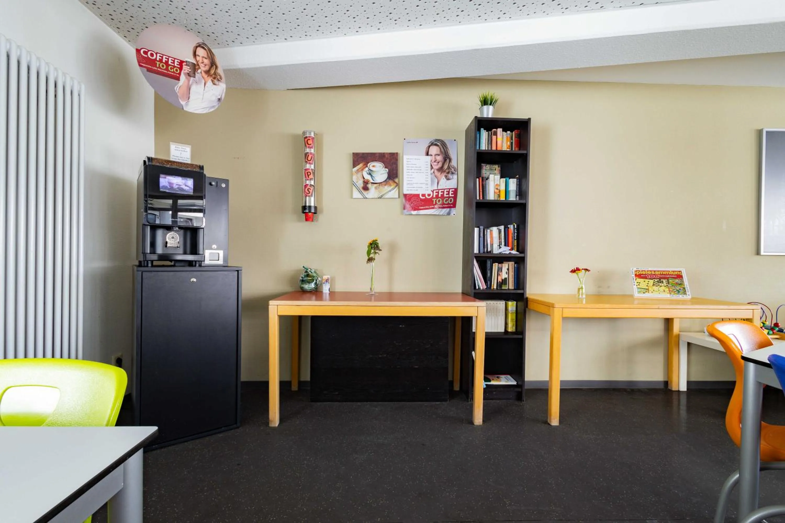 Coffee/tea facilities in StayInn Hostel und Gästehaus