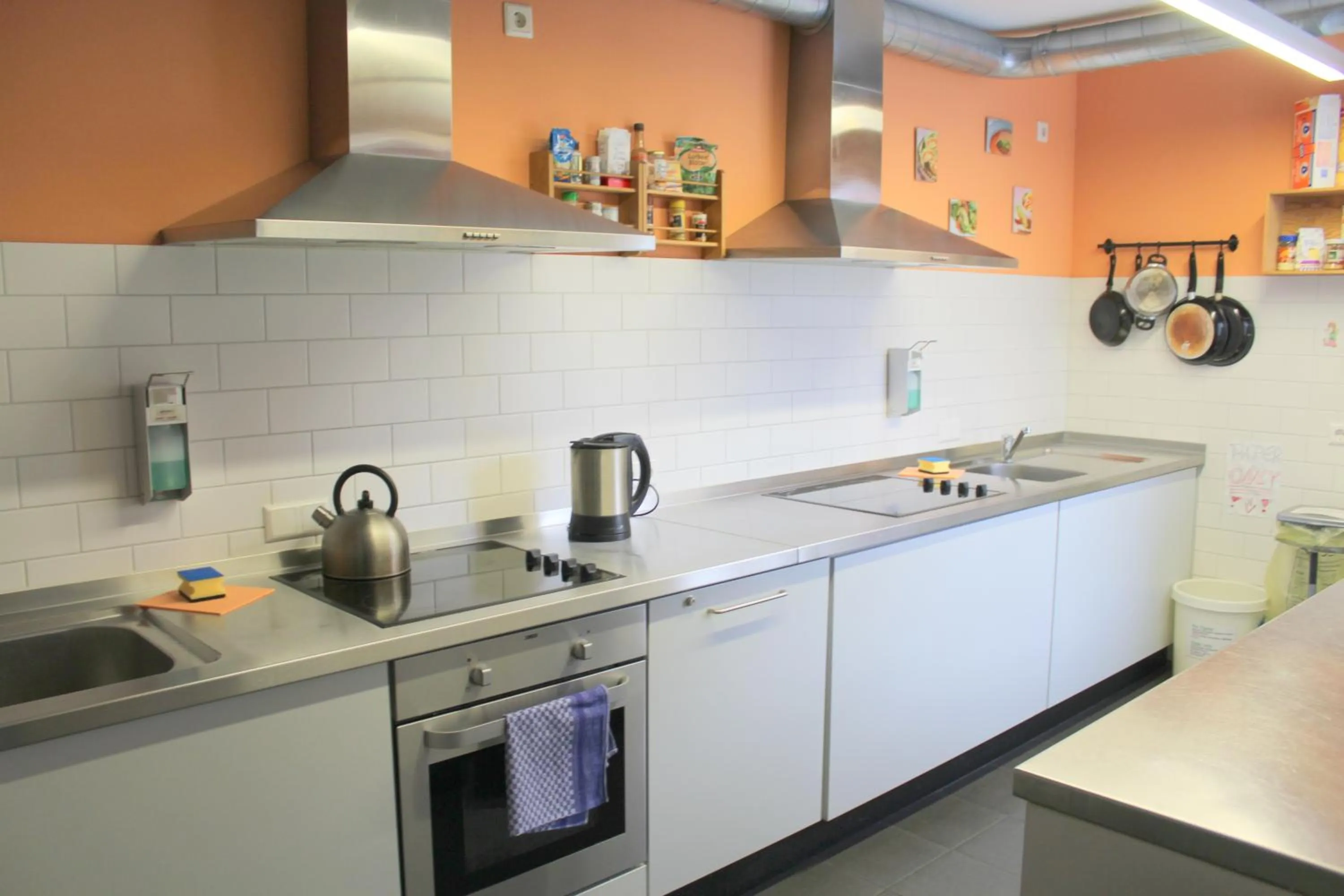 Coffee/tea facilities in StayInn Hostel und Gästehaus