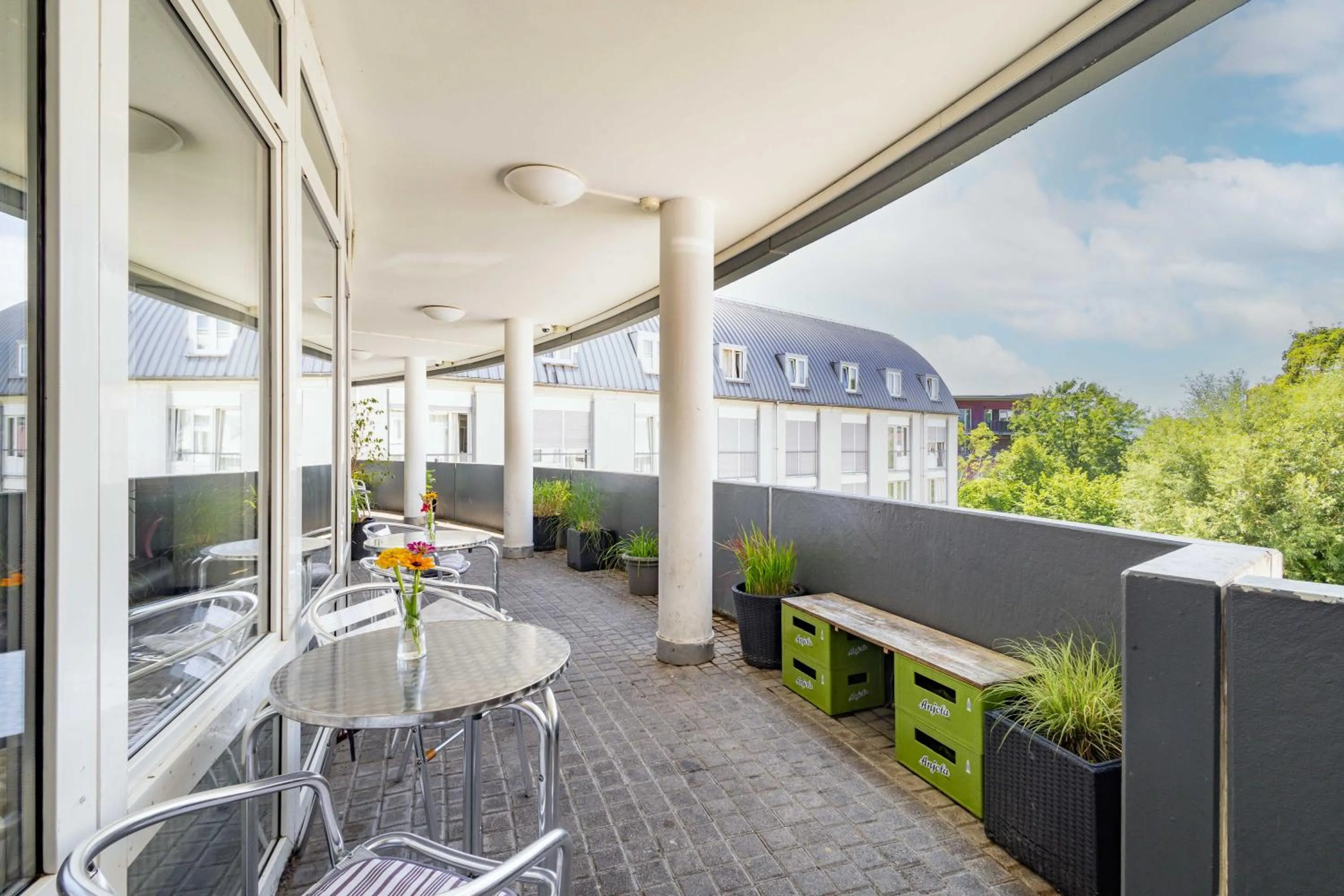 Balcony/Terrace in StayInn Hostel und Gästehaus