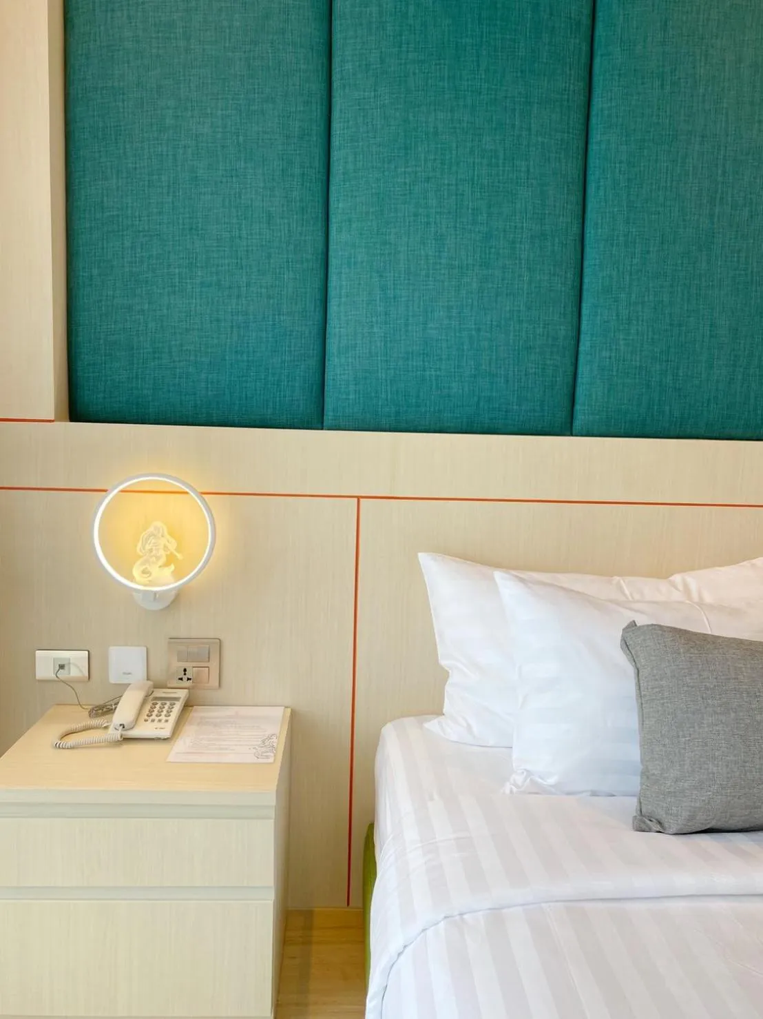 Bed in The Poem Hotel