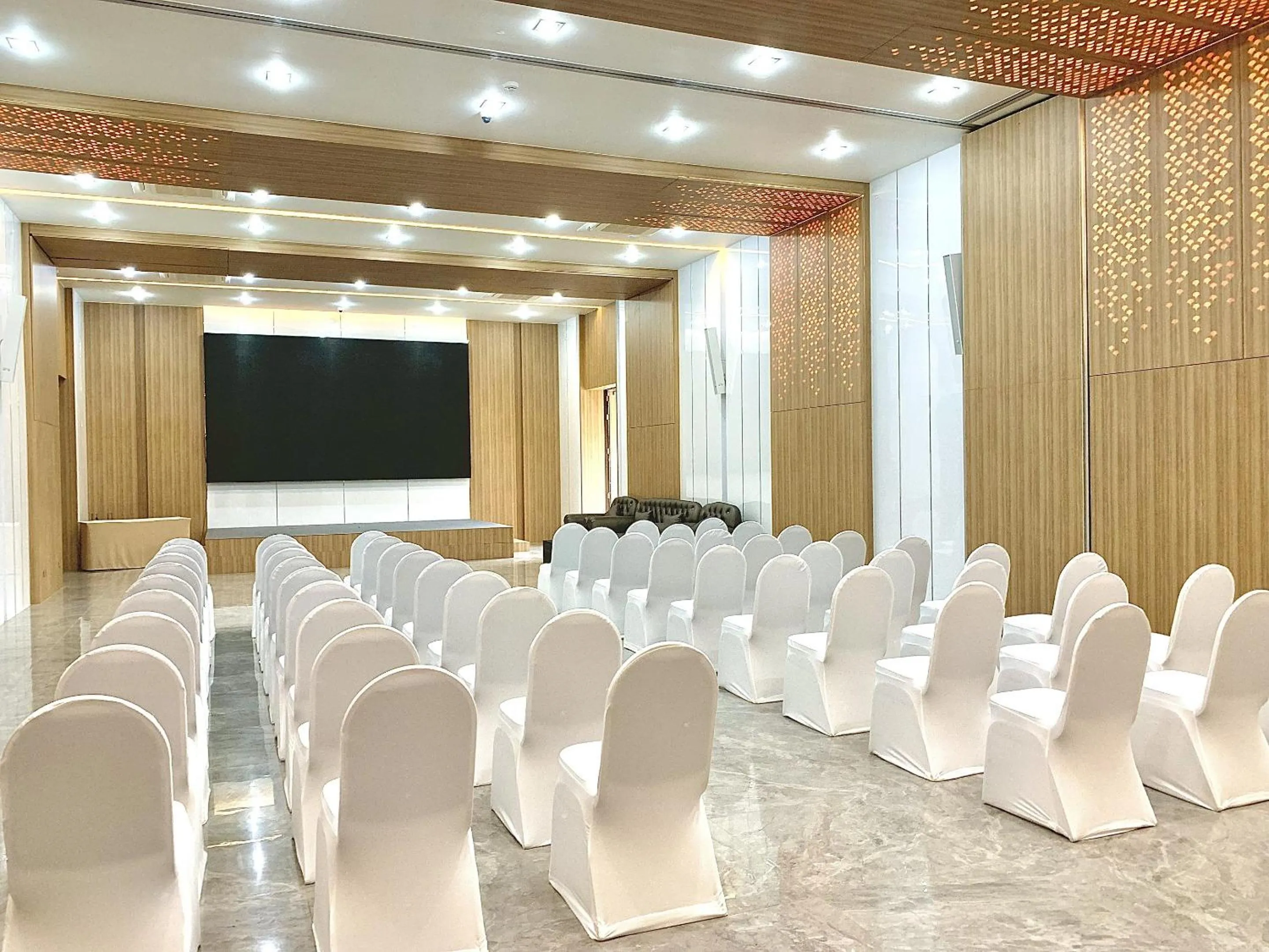 Meeting/conference room in The Poem Hotel