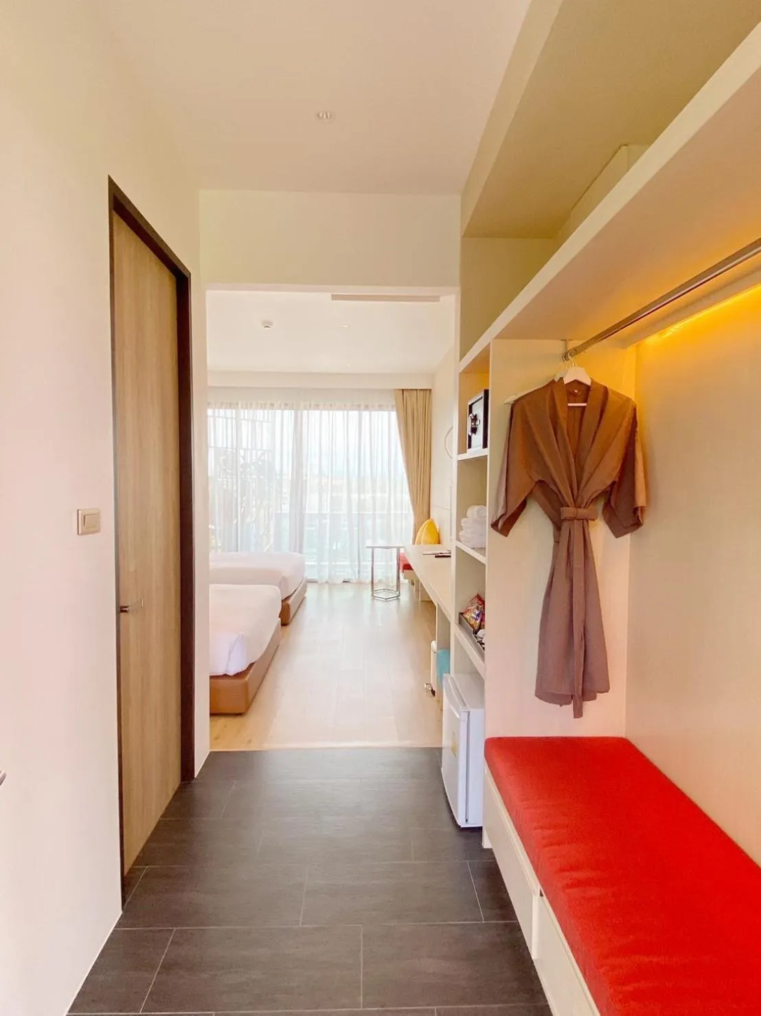 Guests, Bed in The Poem Hotel