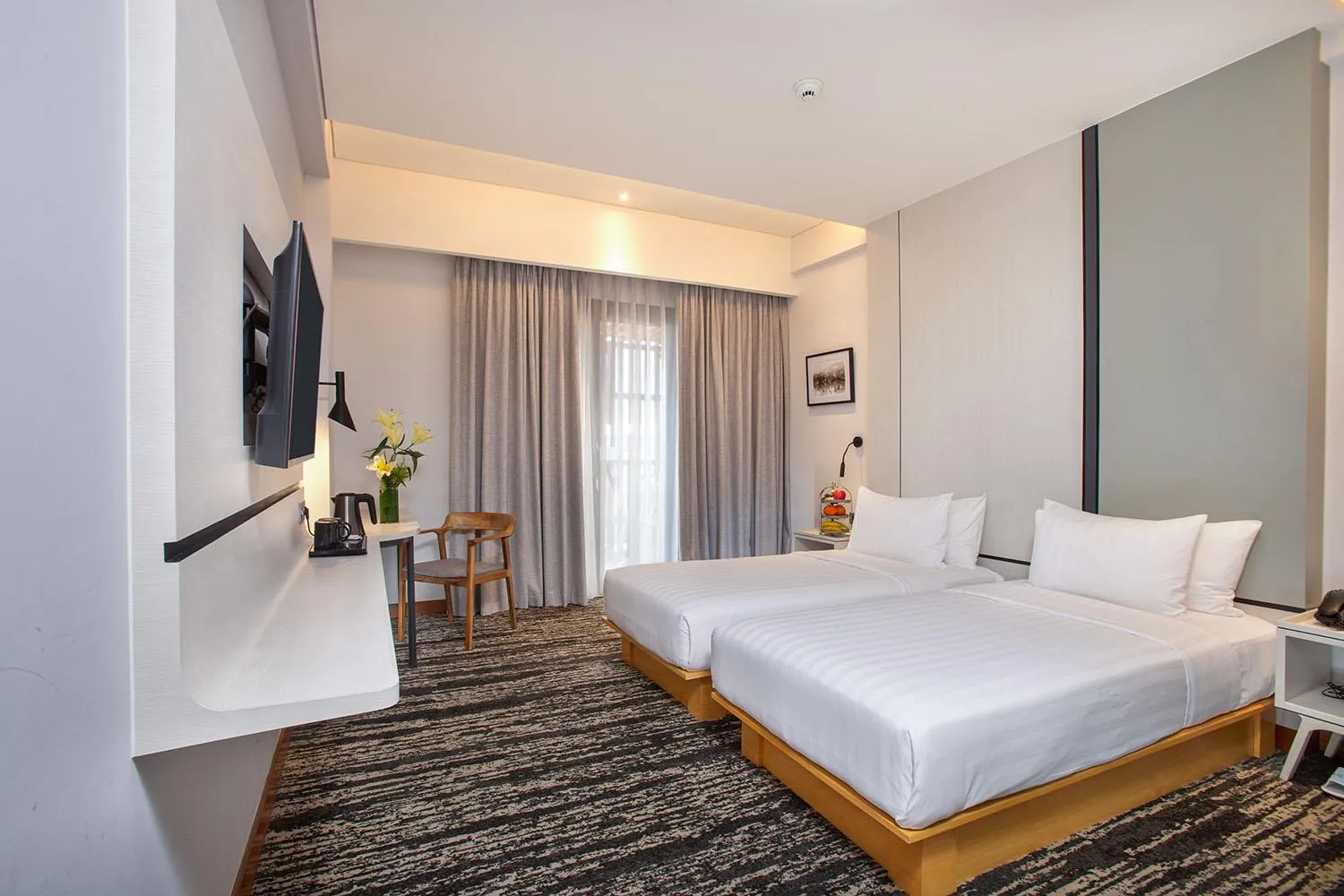 Bedroom, Bed in THE 1O1 Jakarta Airport CBC