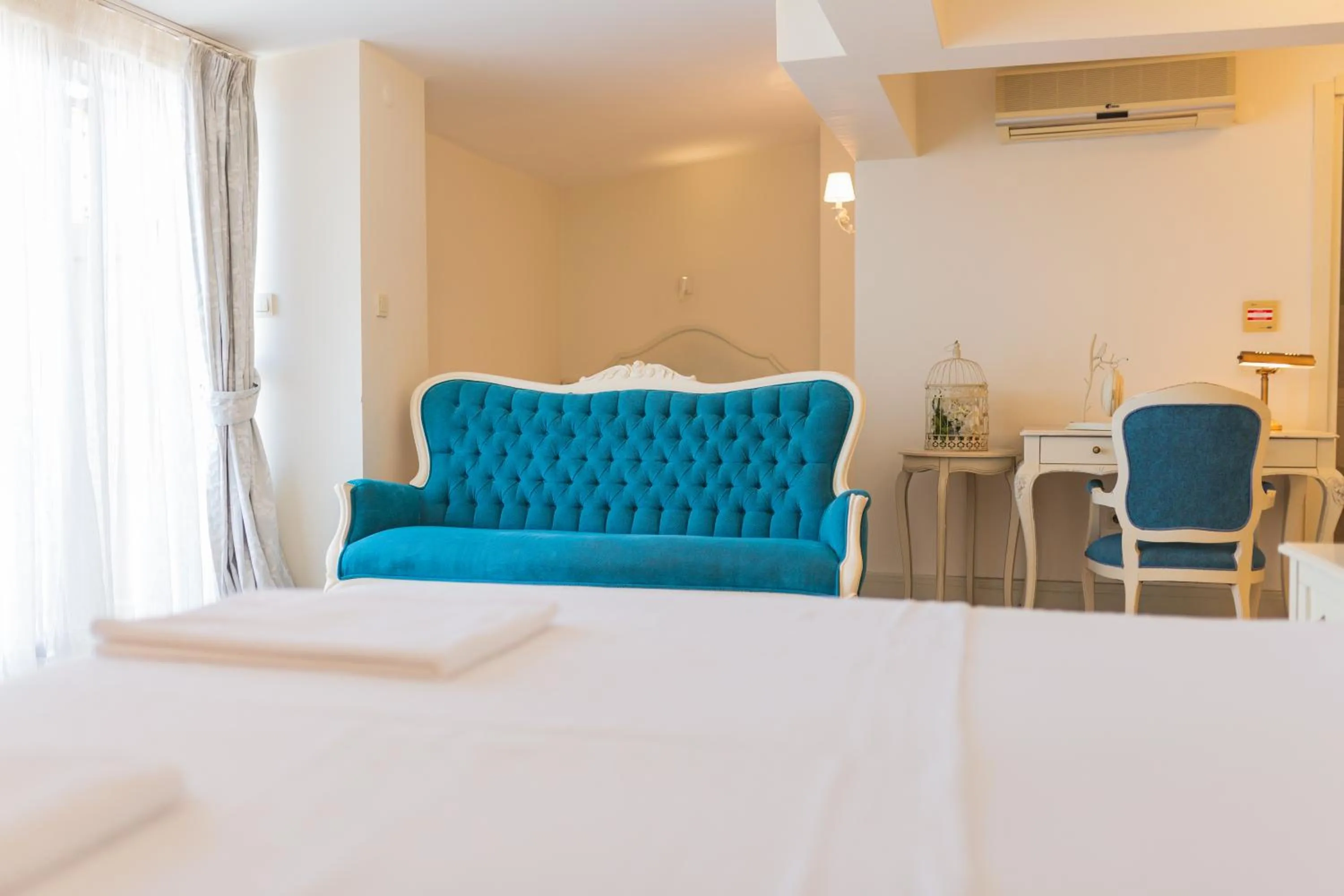 Seating area in Hotel Limani