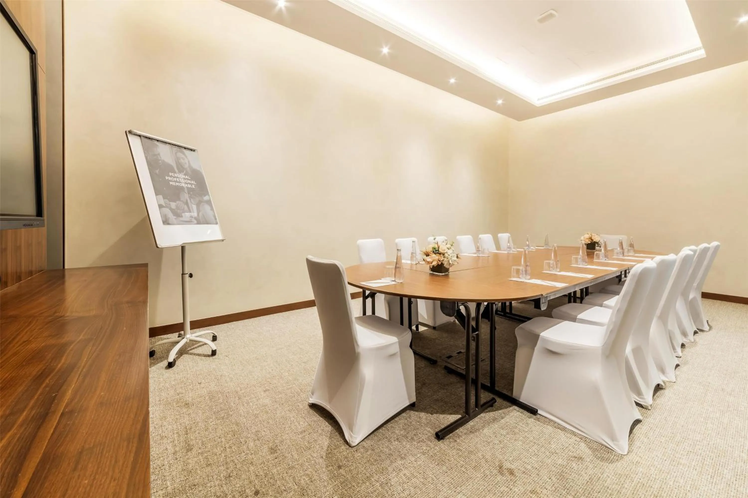 Meeting/conference room in Radisson Resort Ras Al Khaimah Marjan Island