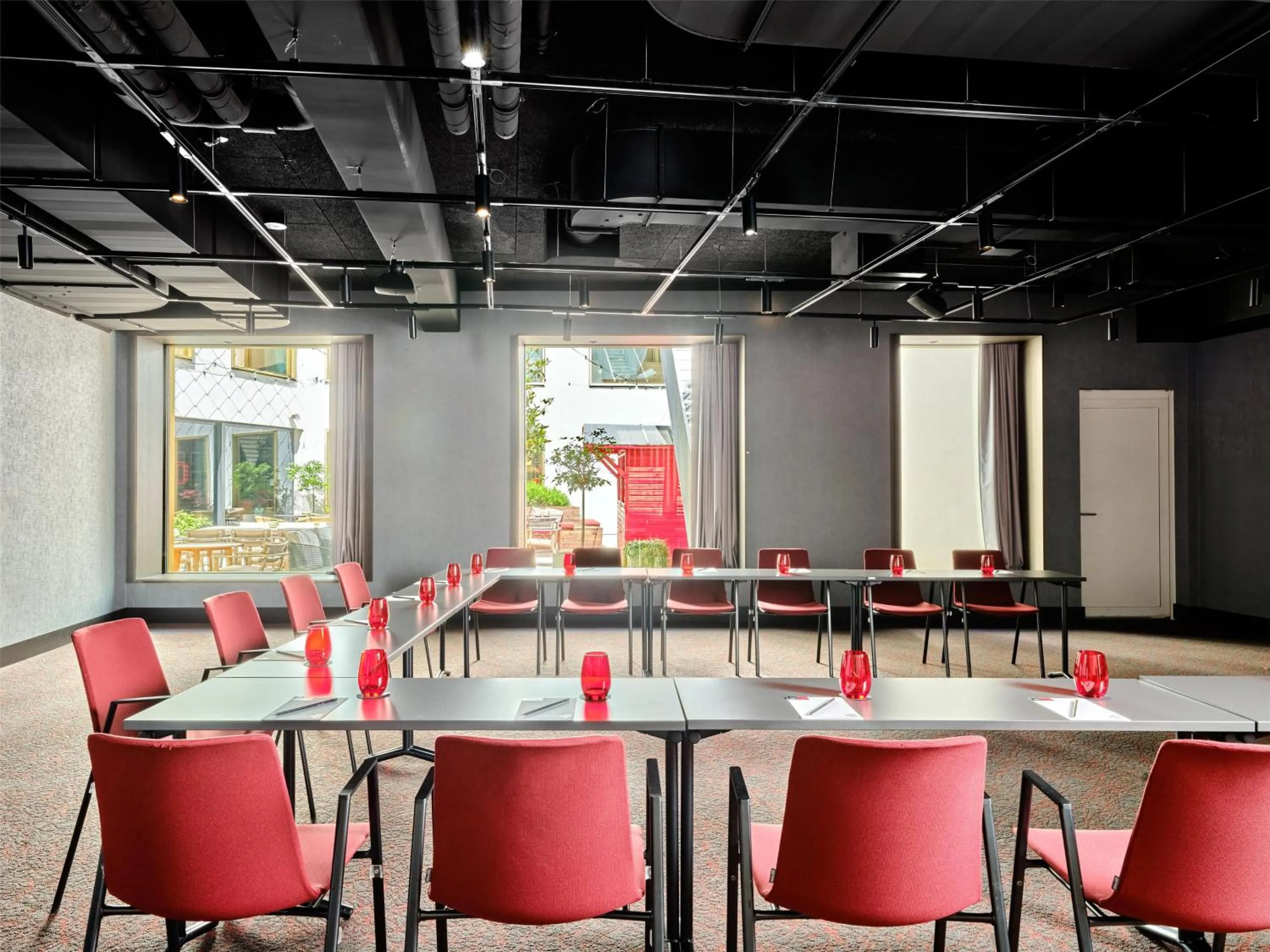 Meeting/conference room in Radisson RED Hotel, Vienna