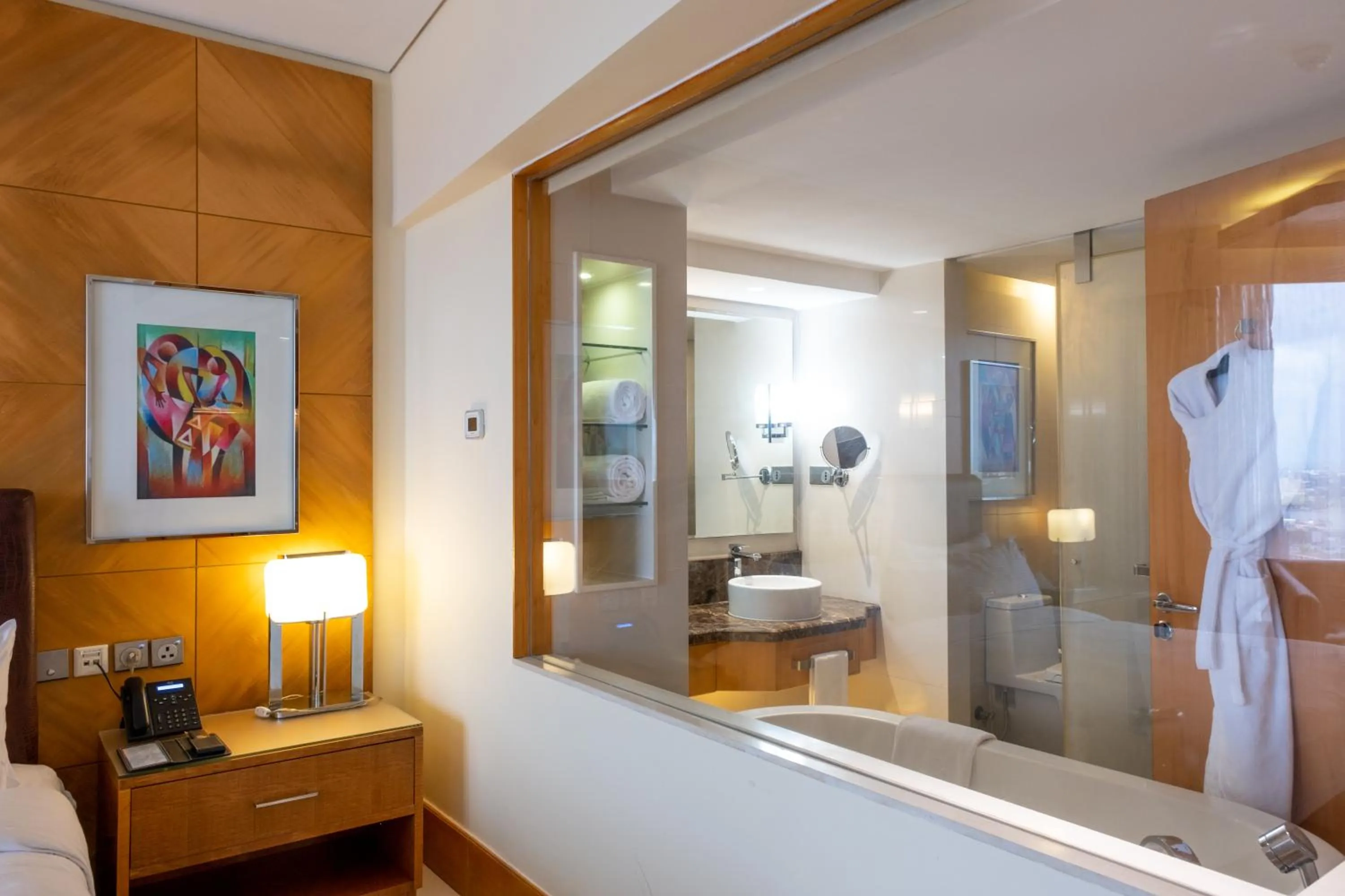 Bathroom, Bed in Lagos Continental Hotel