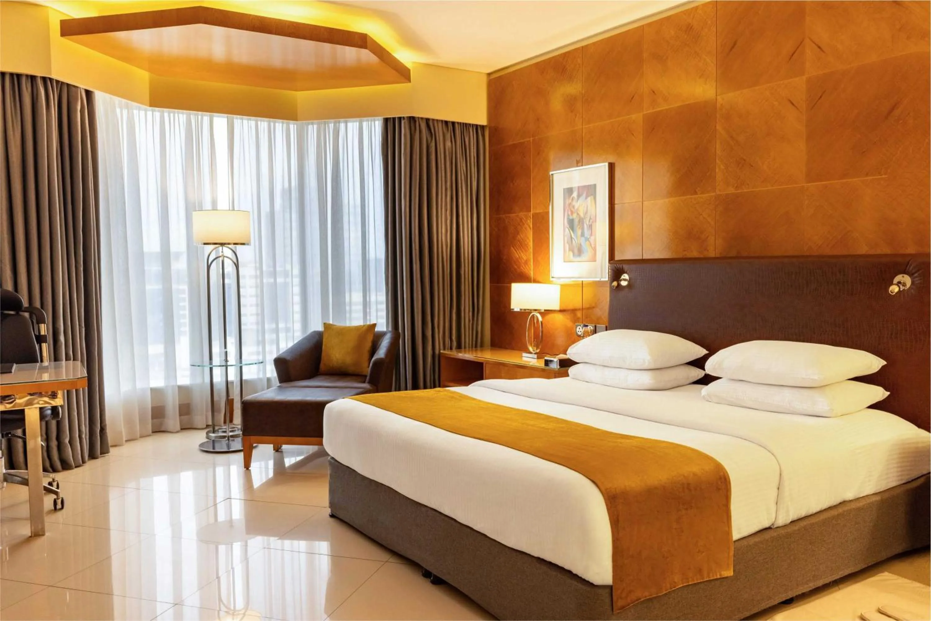 Bedroom, Bed in Lagos Continental Hotel