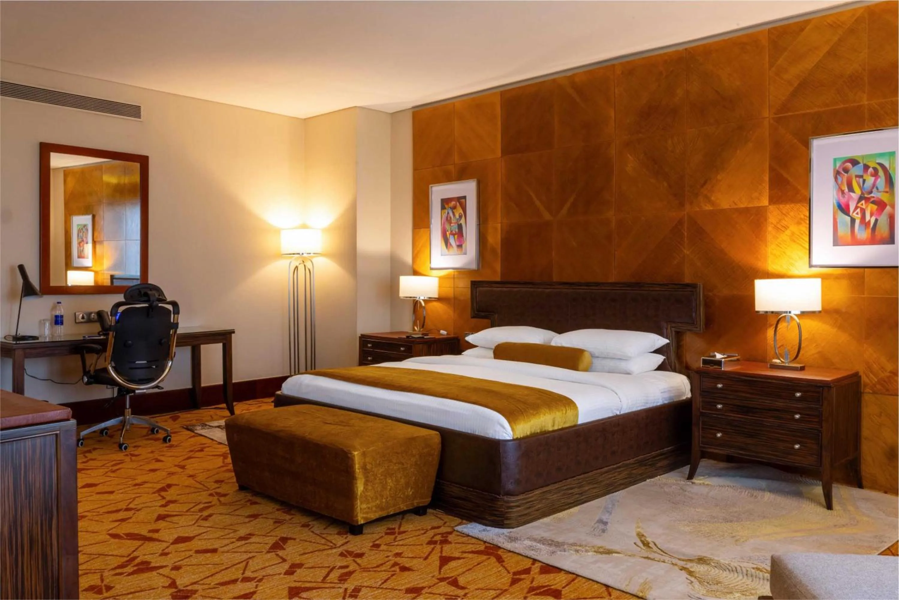 Bedroom, Bed in Lagos Continental Hotel