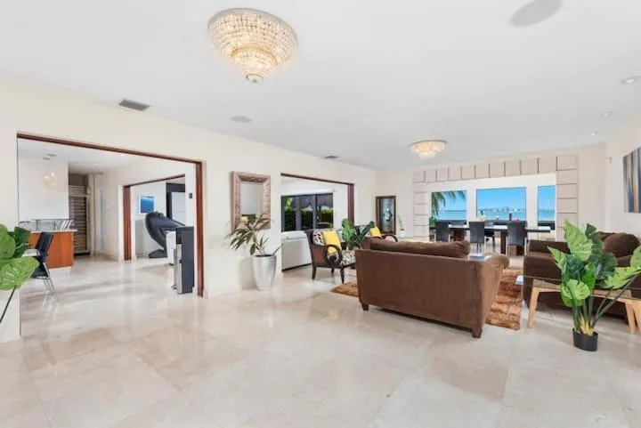 Living room in Villa Toscana - Luxury with Pool