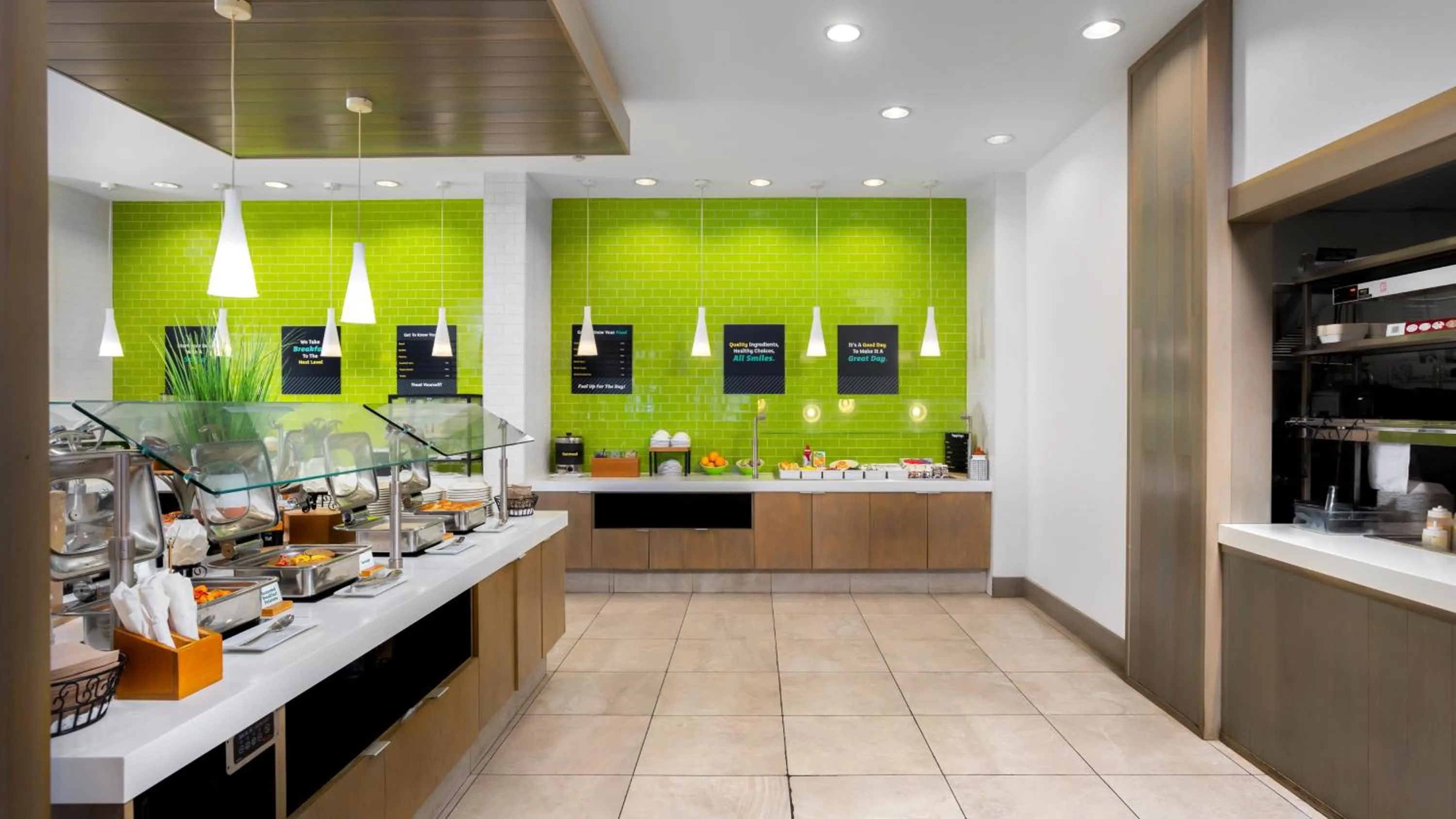 Breakfast in Holiday Inn Resort Fort Walton Beach by IHG