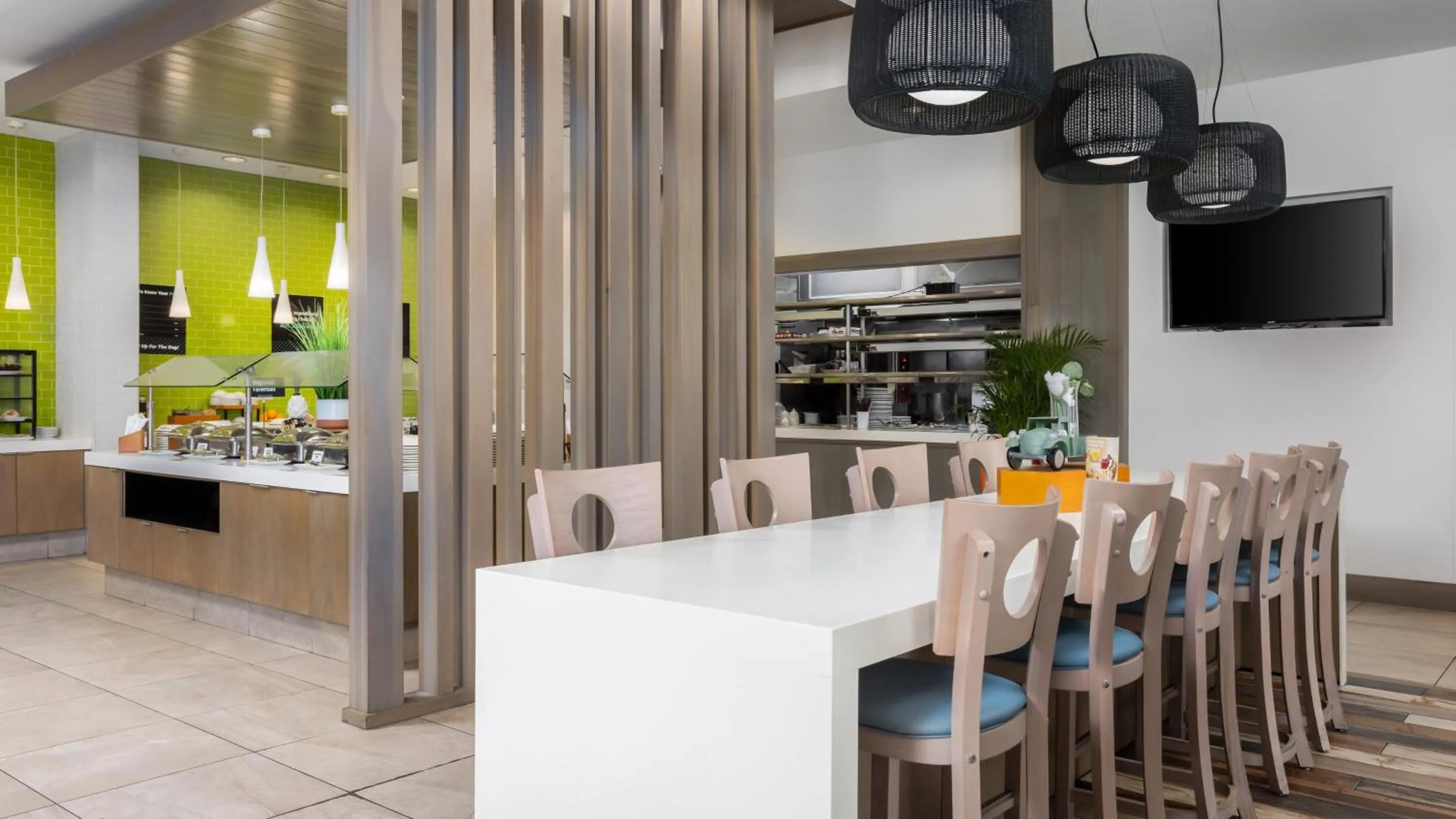 Breakfast in Holiday Inn Resort Fort Walton Beach by IHG