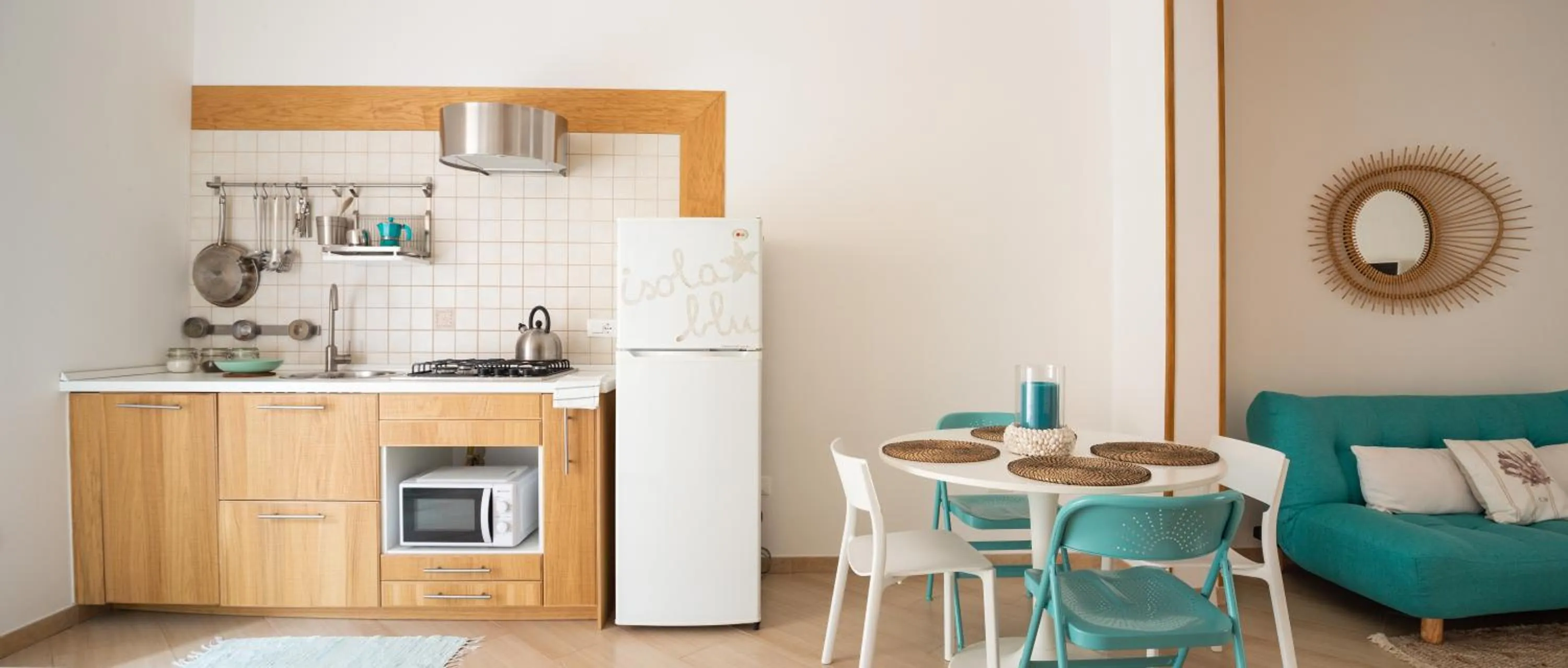 Kitchen or kitchenette in Isola Blu