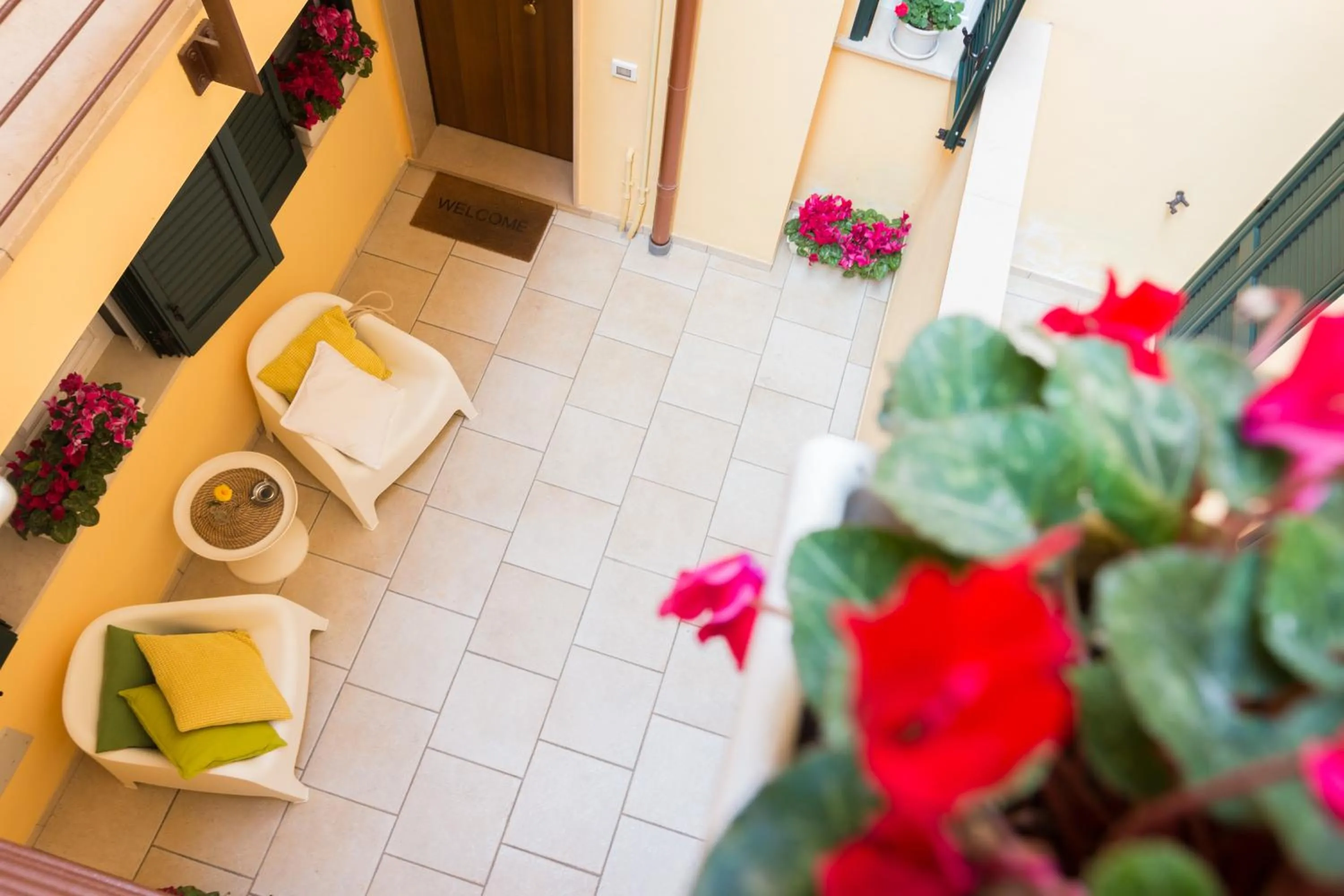 Property building in Isola Blu