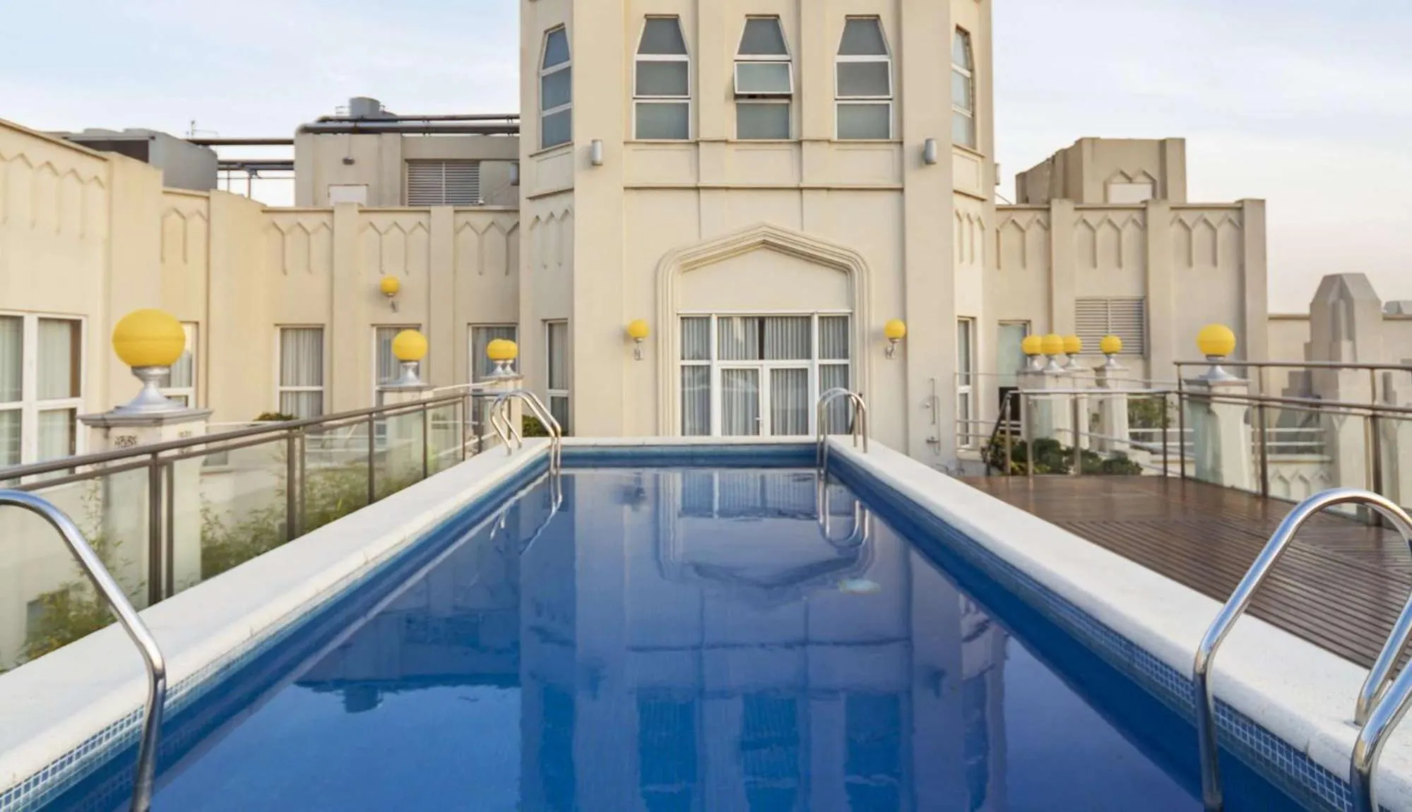 Pool view in NH City Buenos Aires