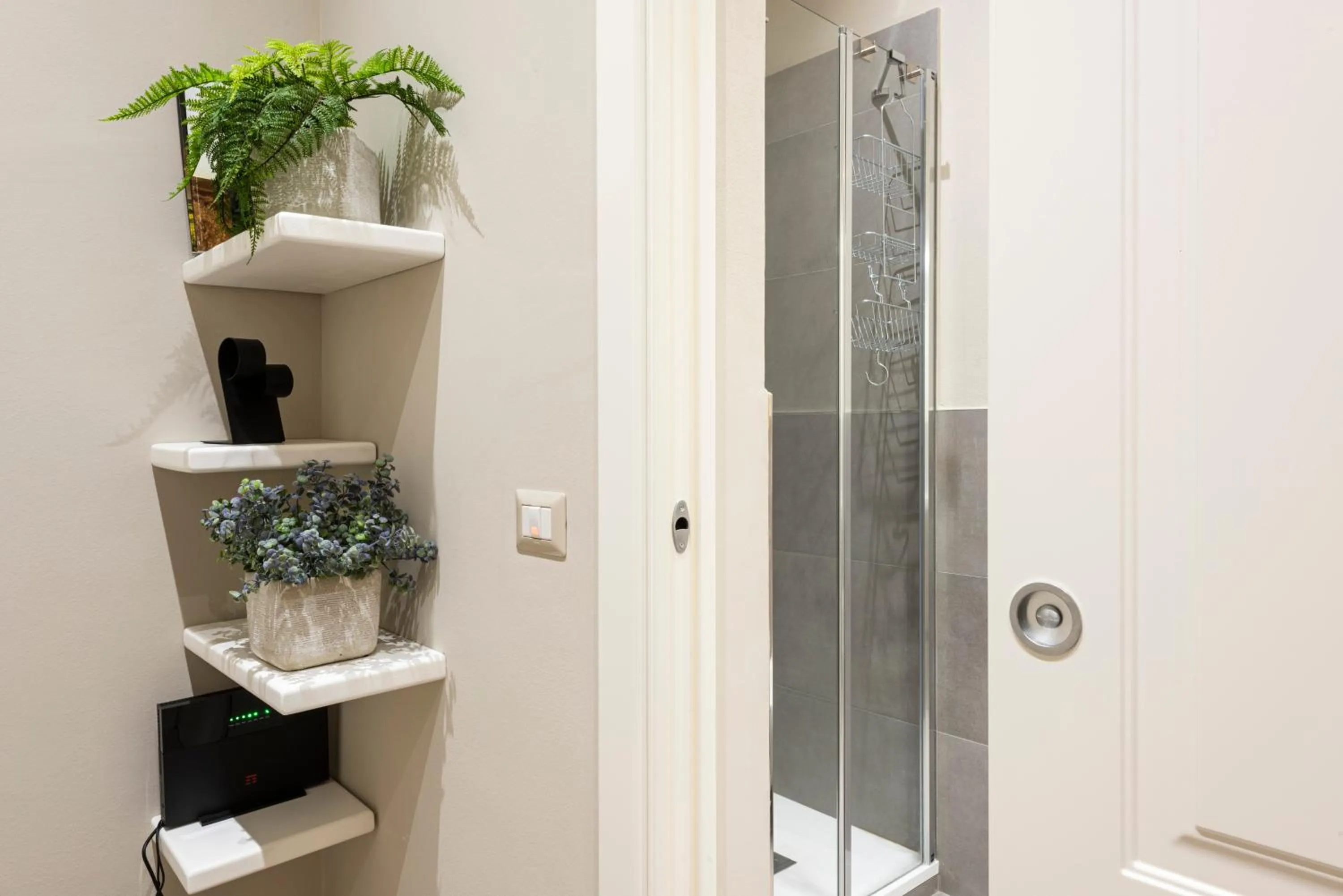 Bathroom in Michelangelo Hideaway by Mmega