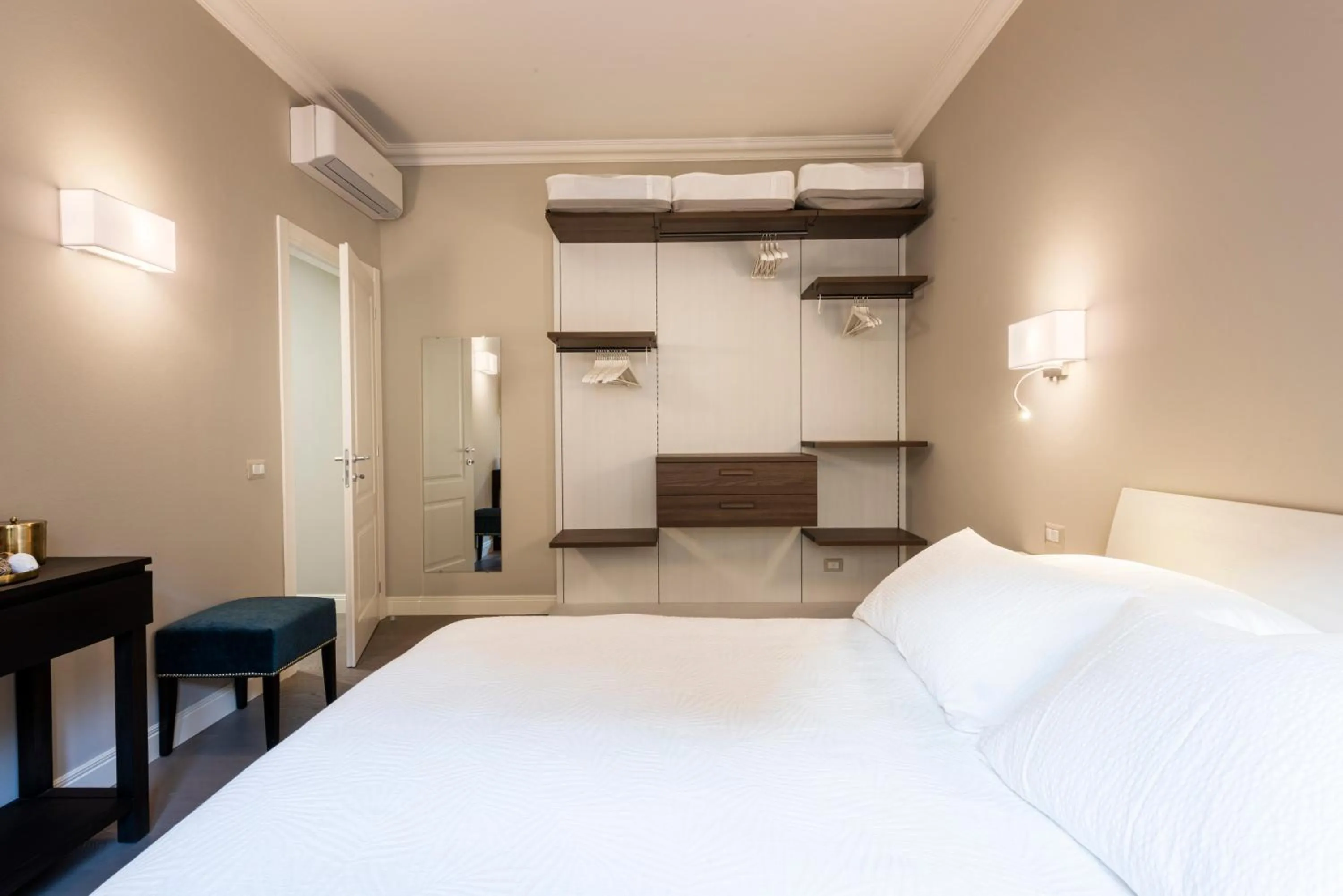 Bed in Michelangelo Hideaway by Mmega