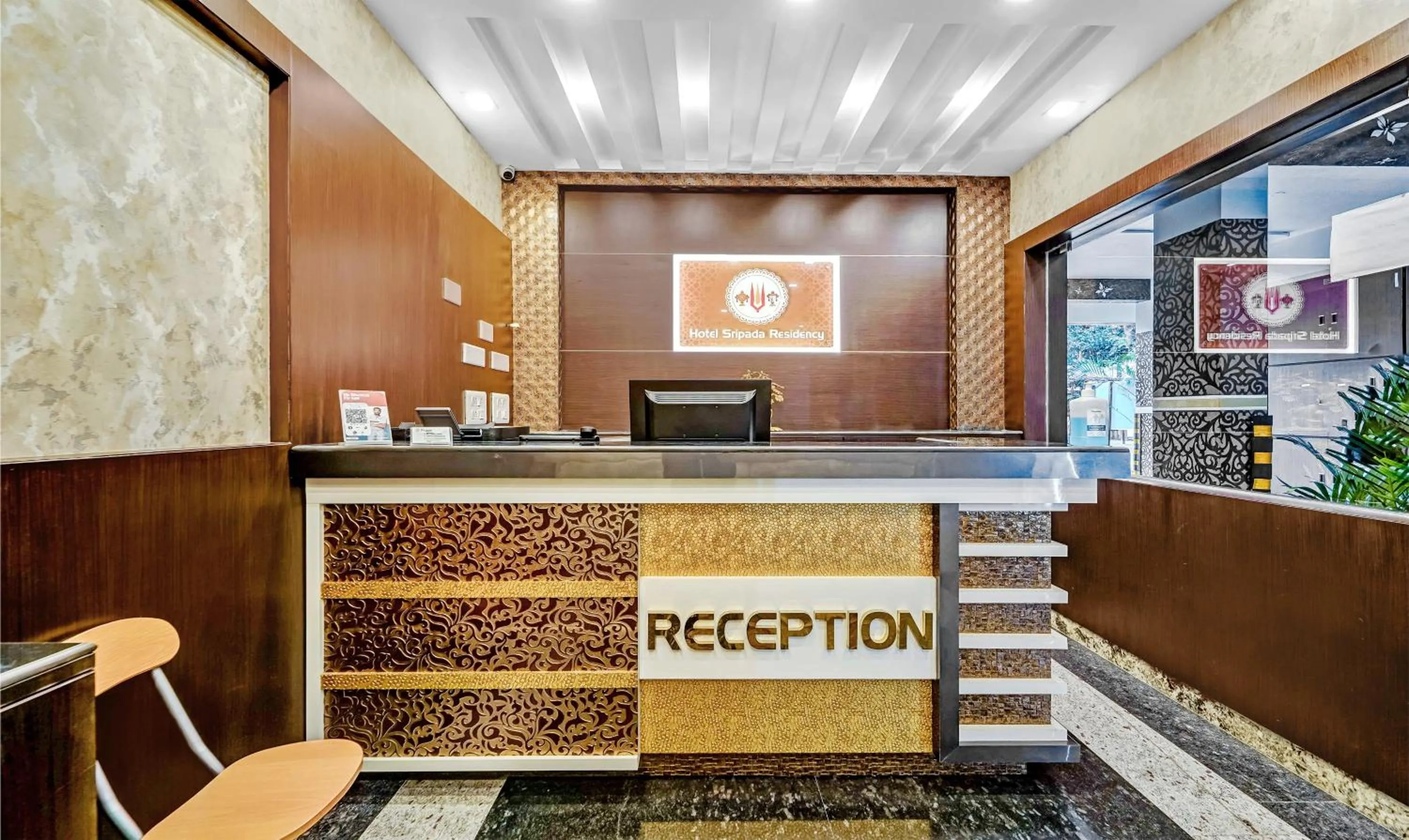 Lobby or reception in Treebo Sripadha Residency Alipiri Road