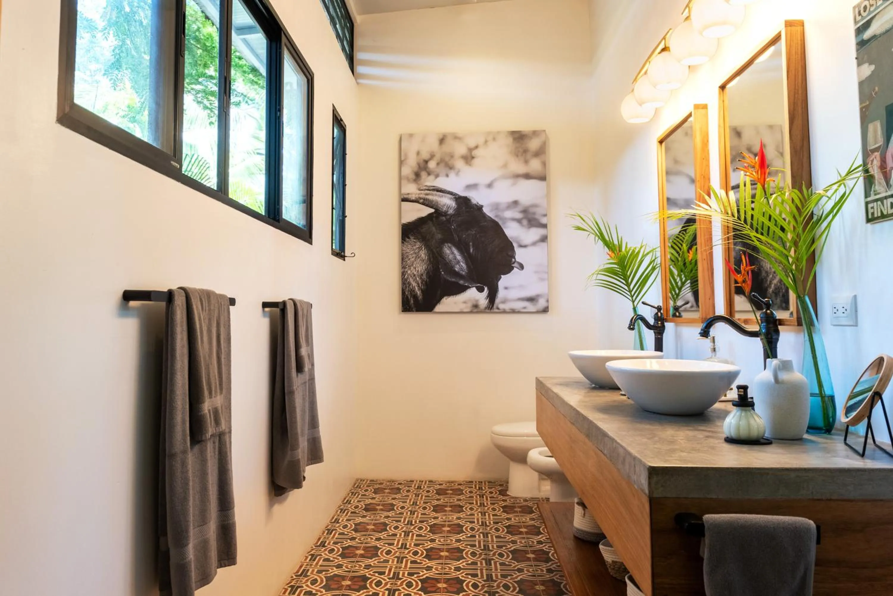 Bathroom in La Prometida