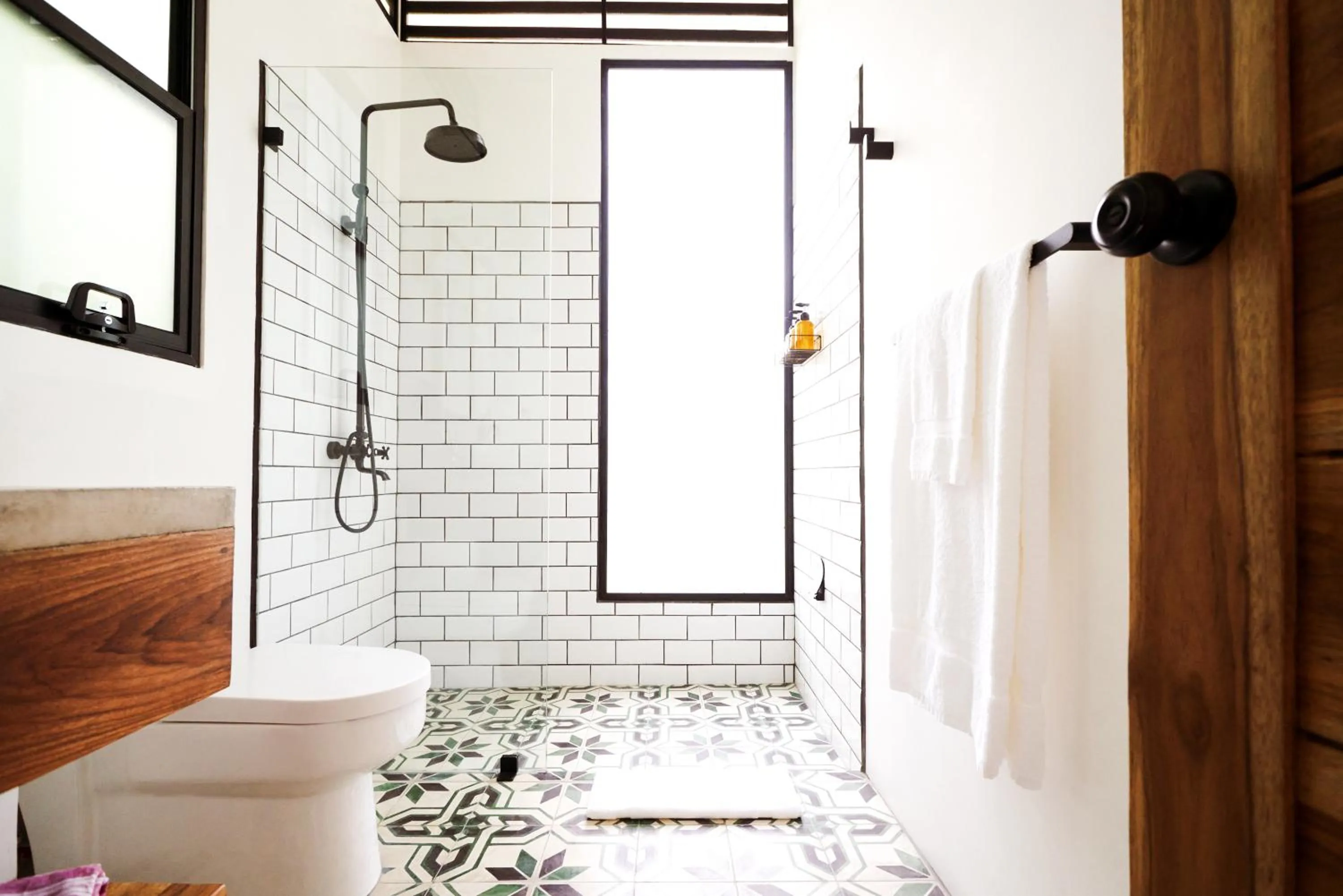 Shower in La Prometida