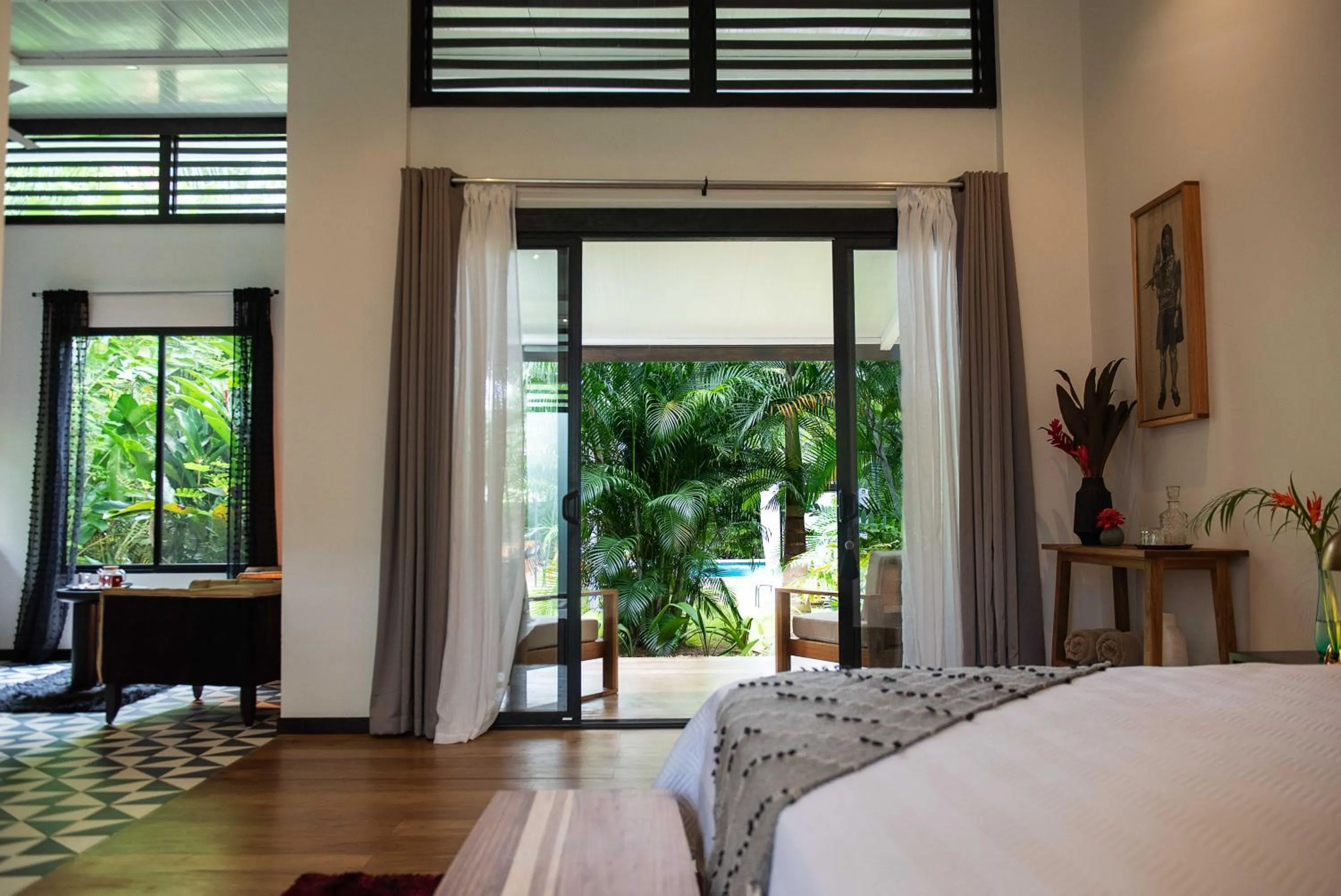 Photo of the whole room, Bed in La Prometida