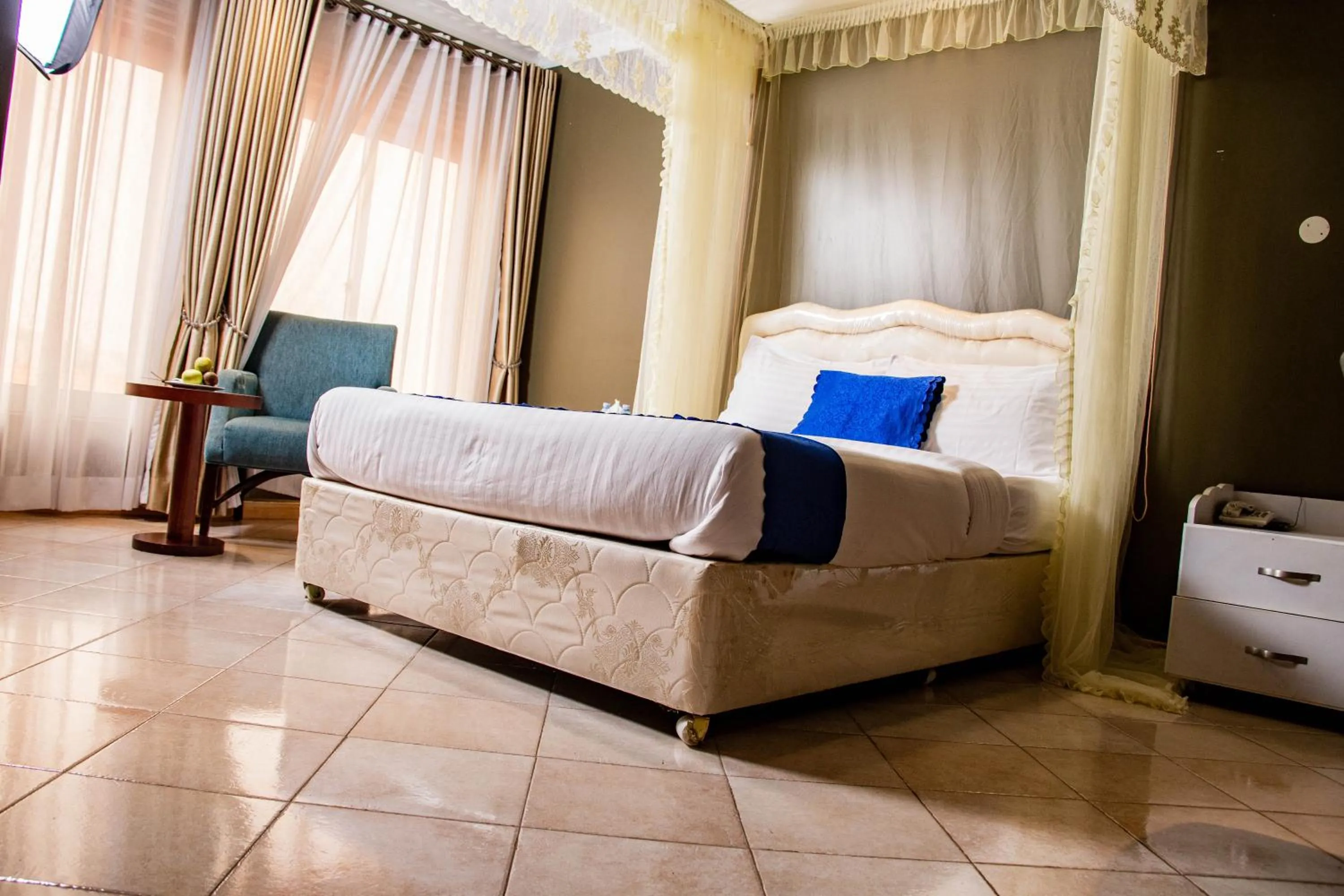 Photo of the whole room, Bed in Lishi Resort Hotel