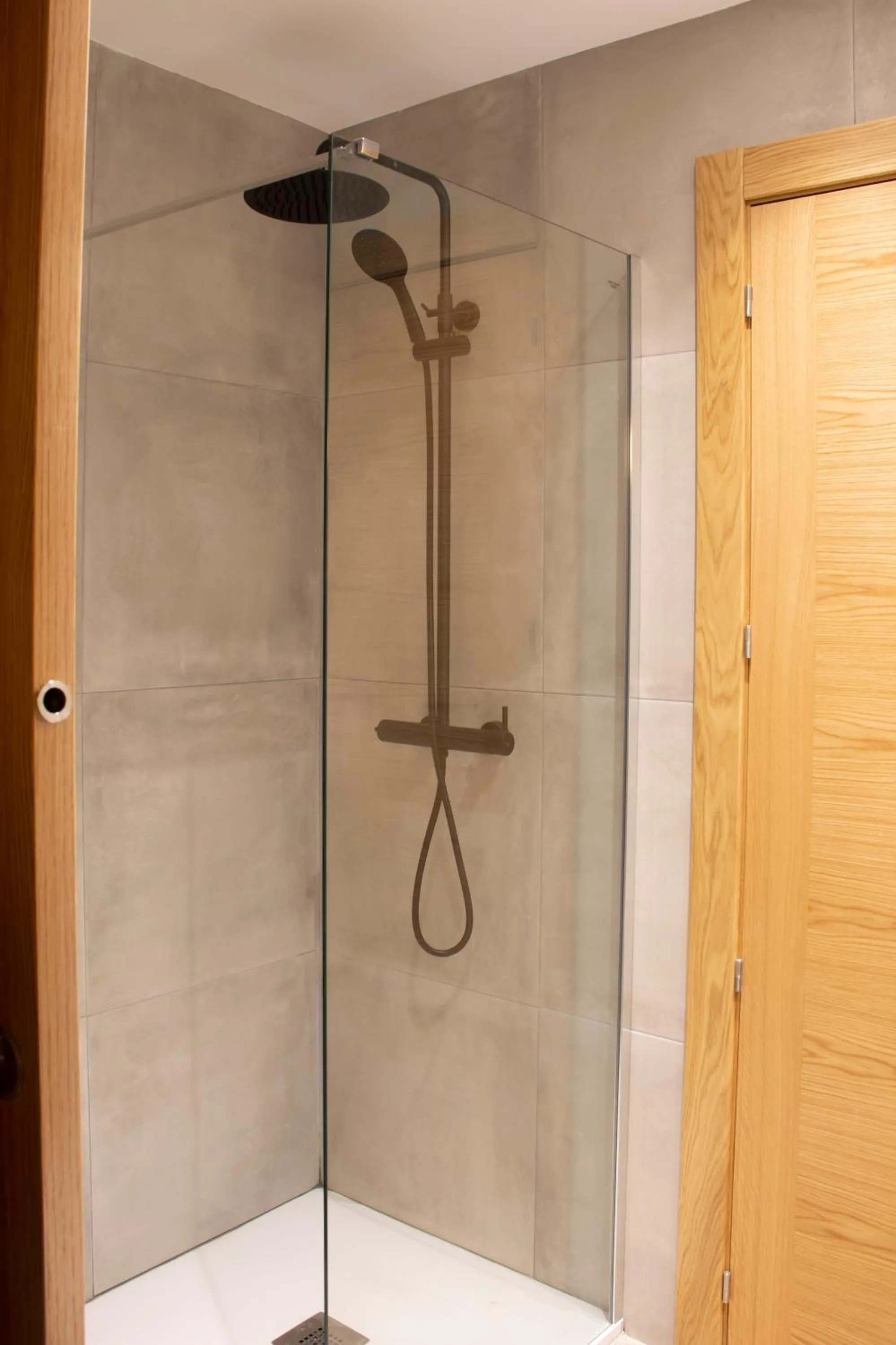 Bathroom in Domus Oncinae